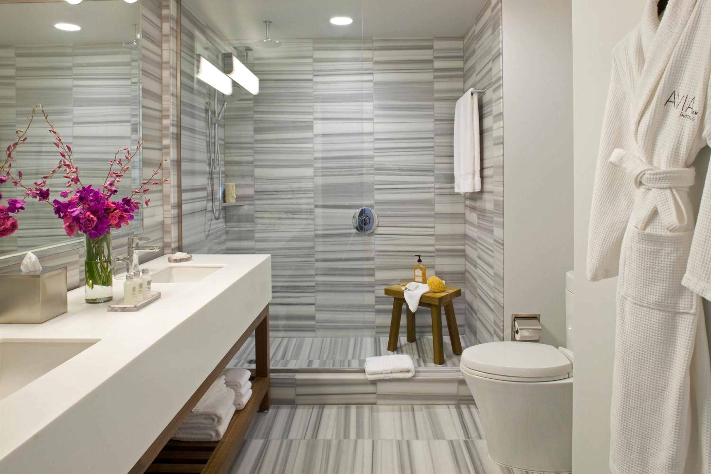Studio Suite - Photo 2
