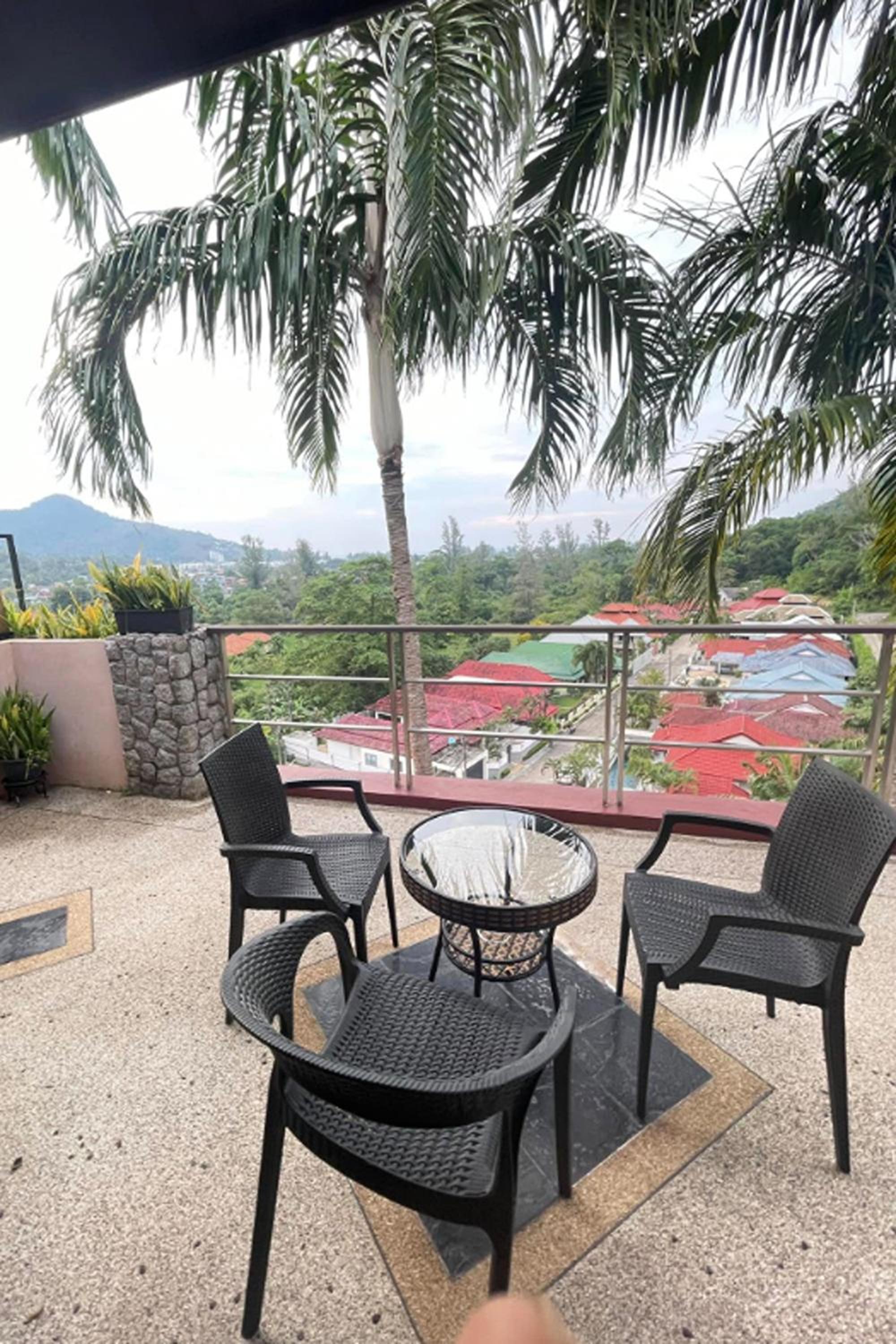 Villa with Sea View photo 3