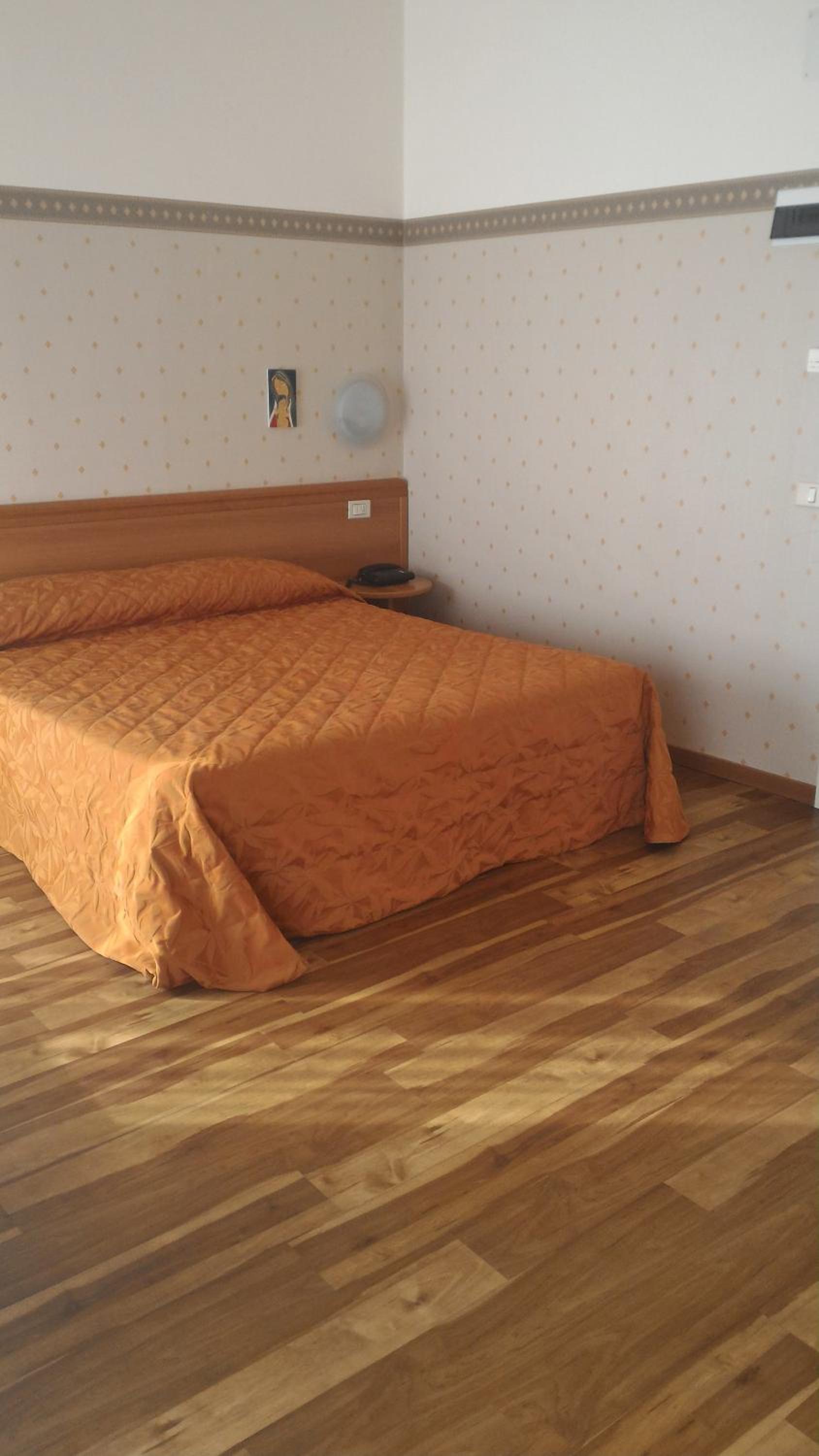 Economy Double/twin Room photo 2