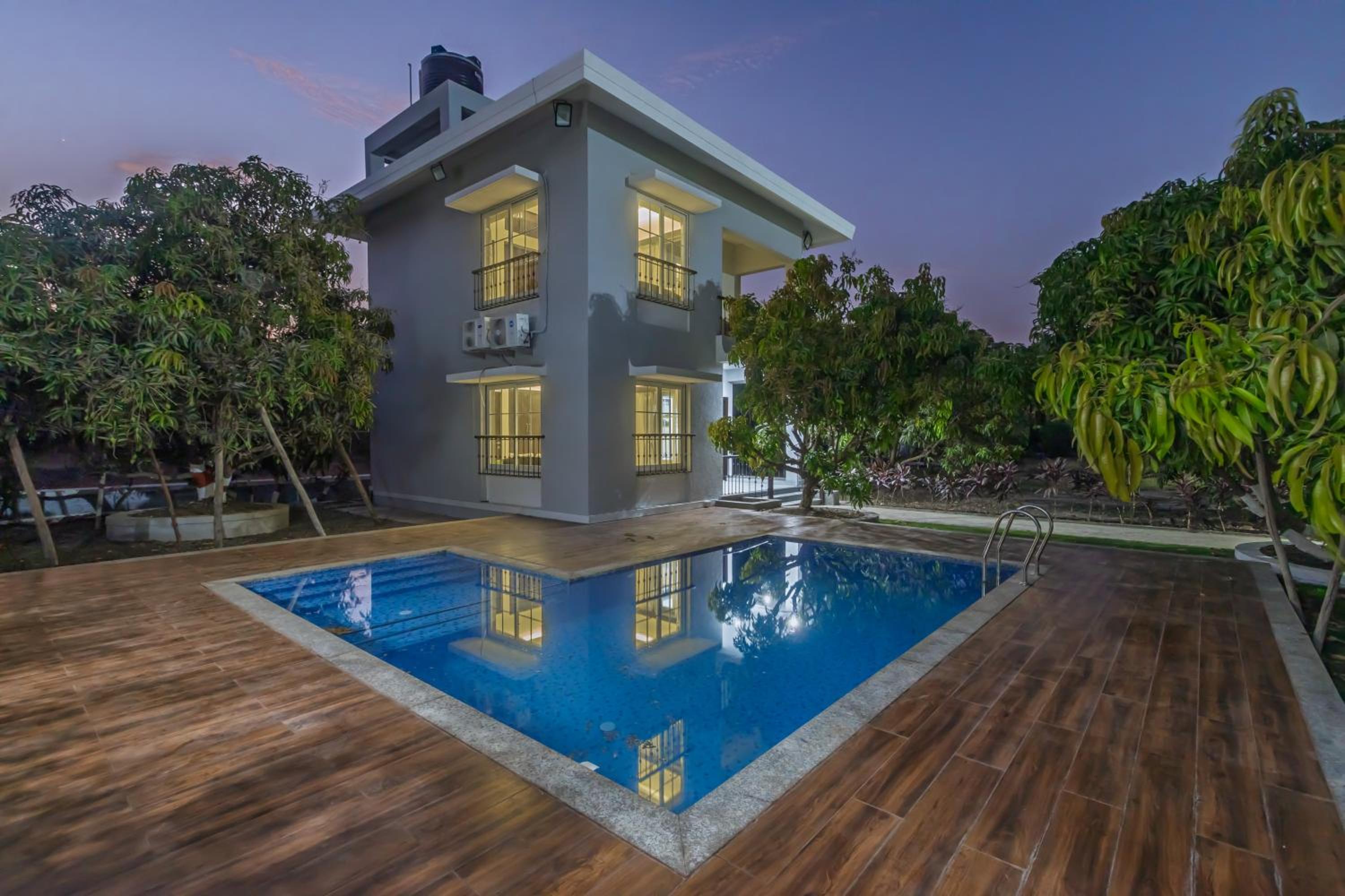 Three-Bedroom Villa - Photo 13