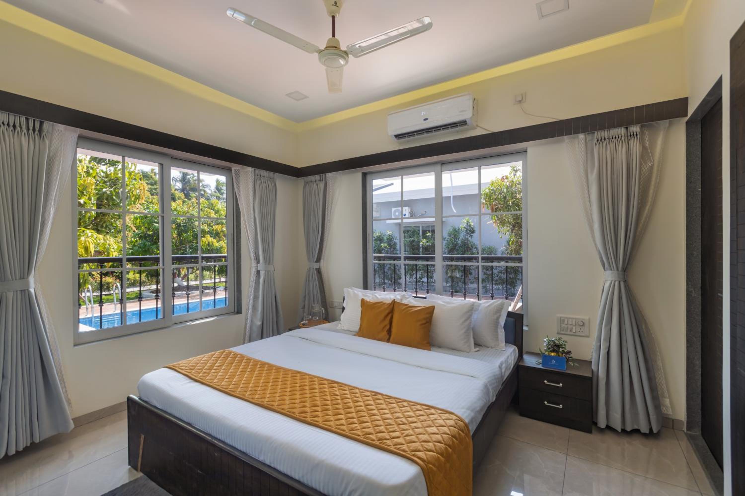 Three-Bedroom Villa - Photo 15