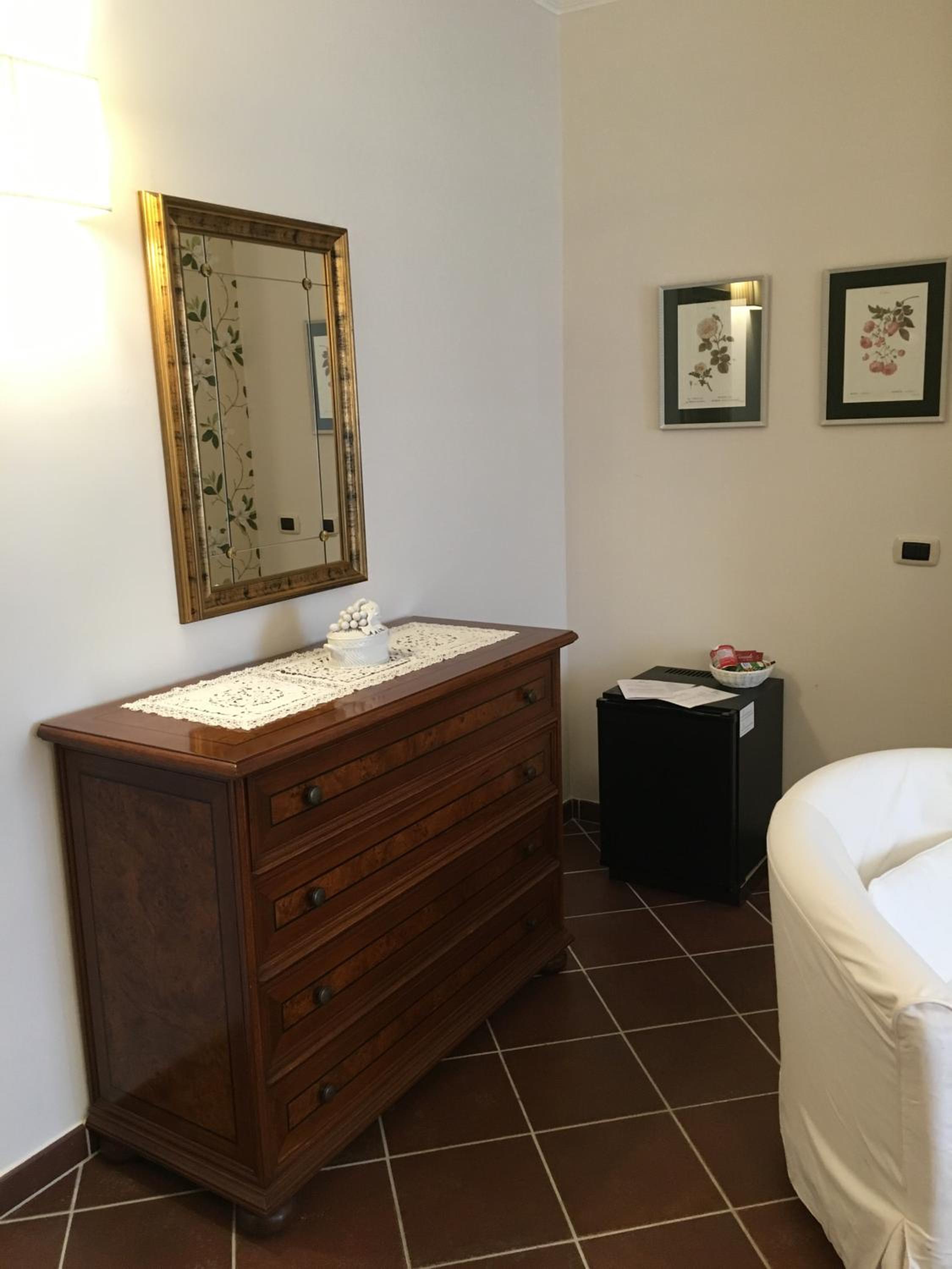Deluxe Double Room - Photo 6