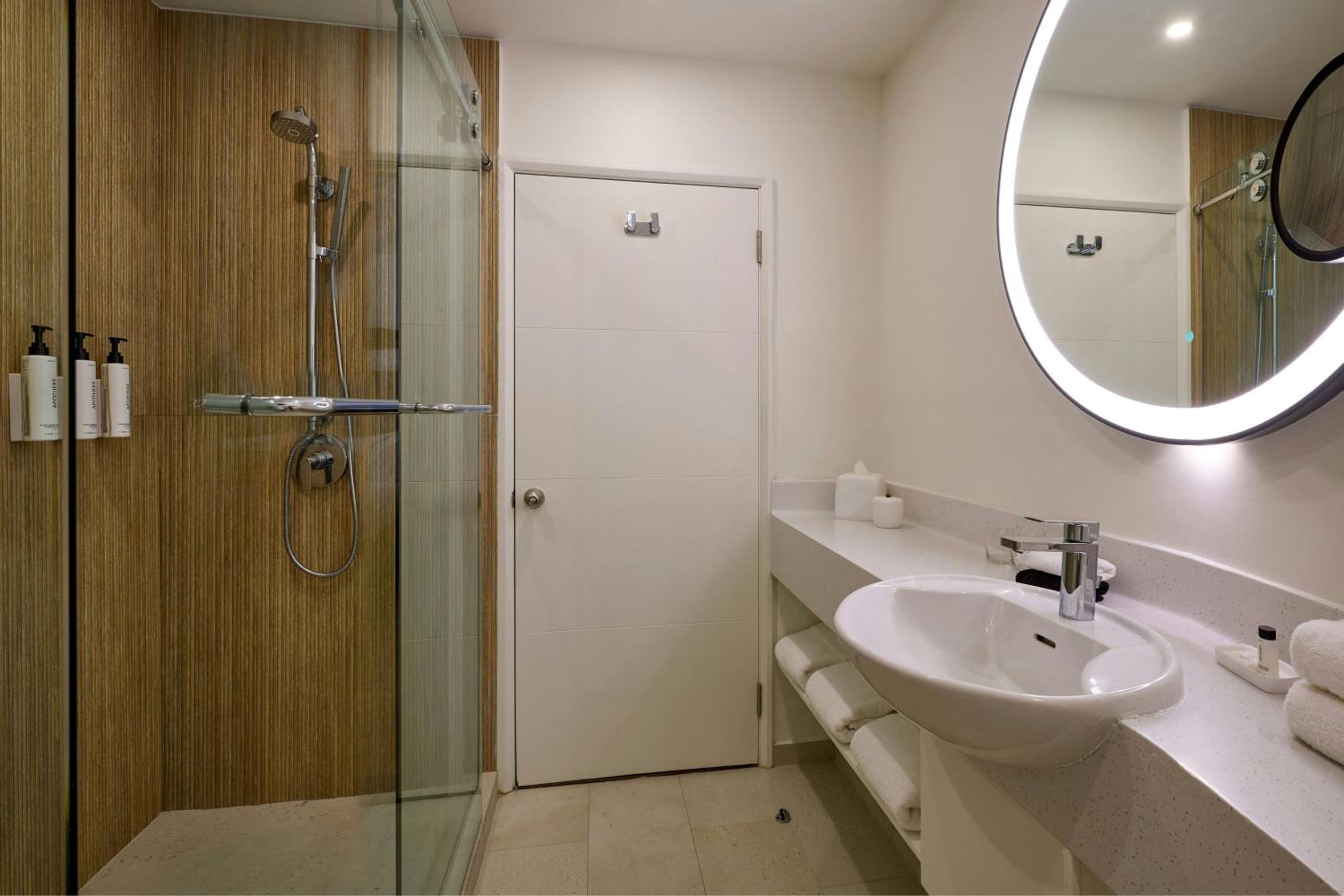 Pool View Spa, Adults Only, Guest Room - Photo 5
