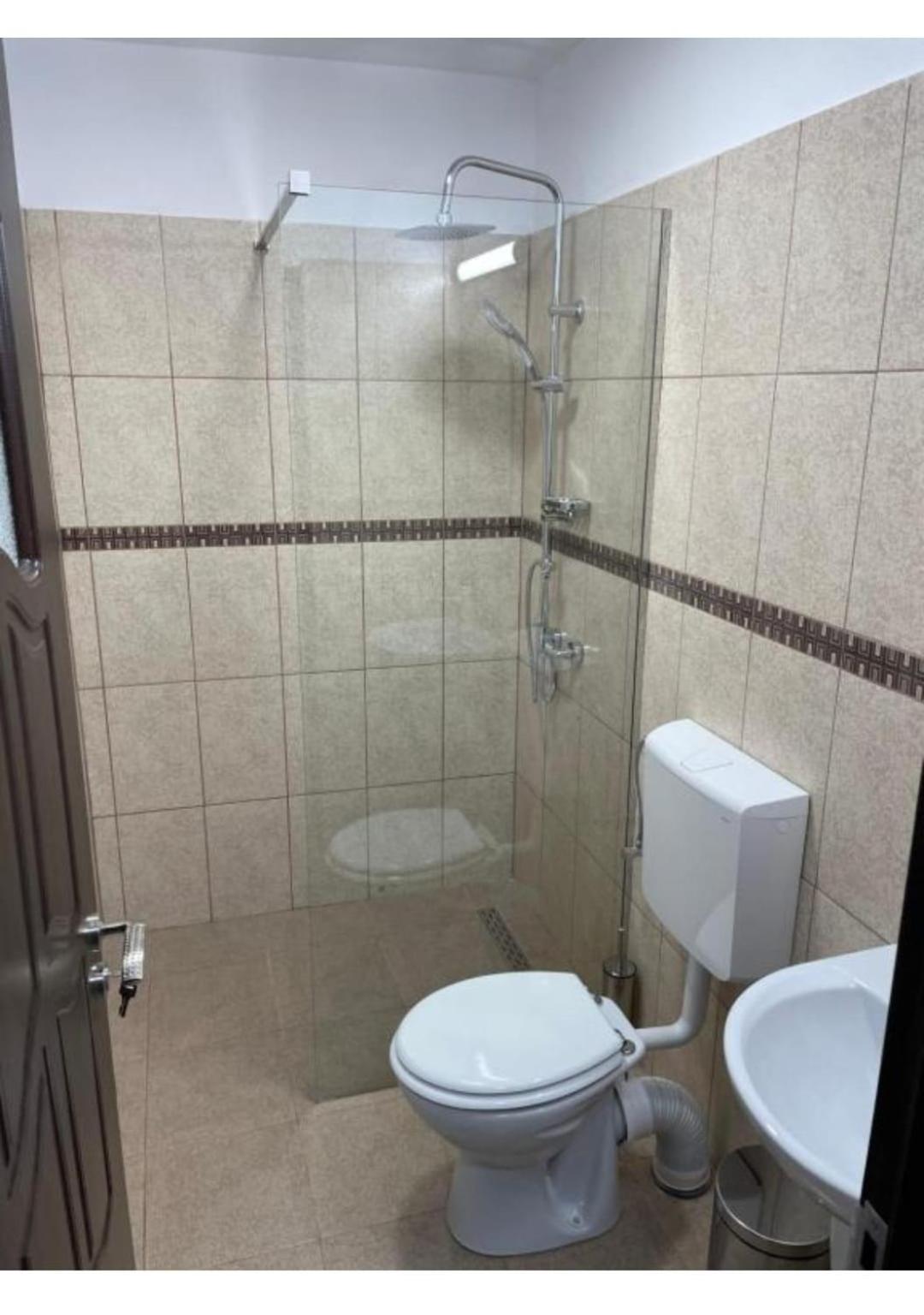 Deluxe Double Room - Photo 15