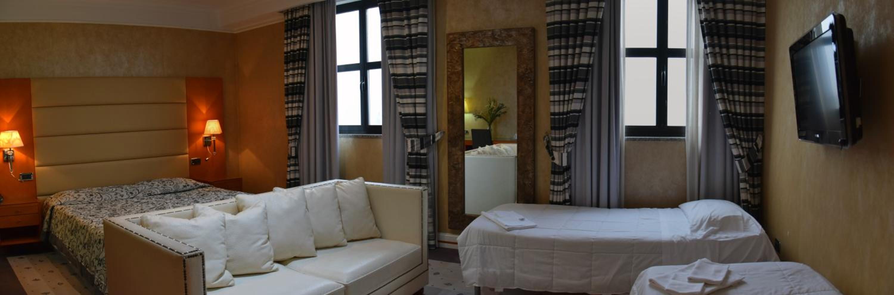 Superior Quadruple Room - Photo 6