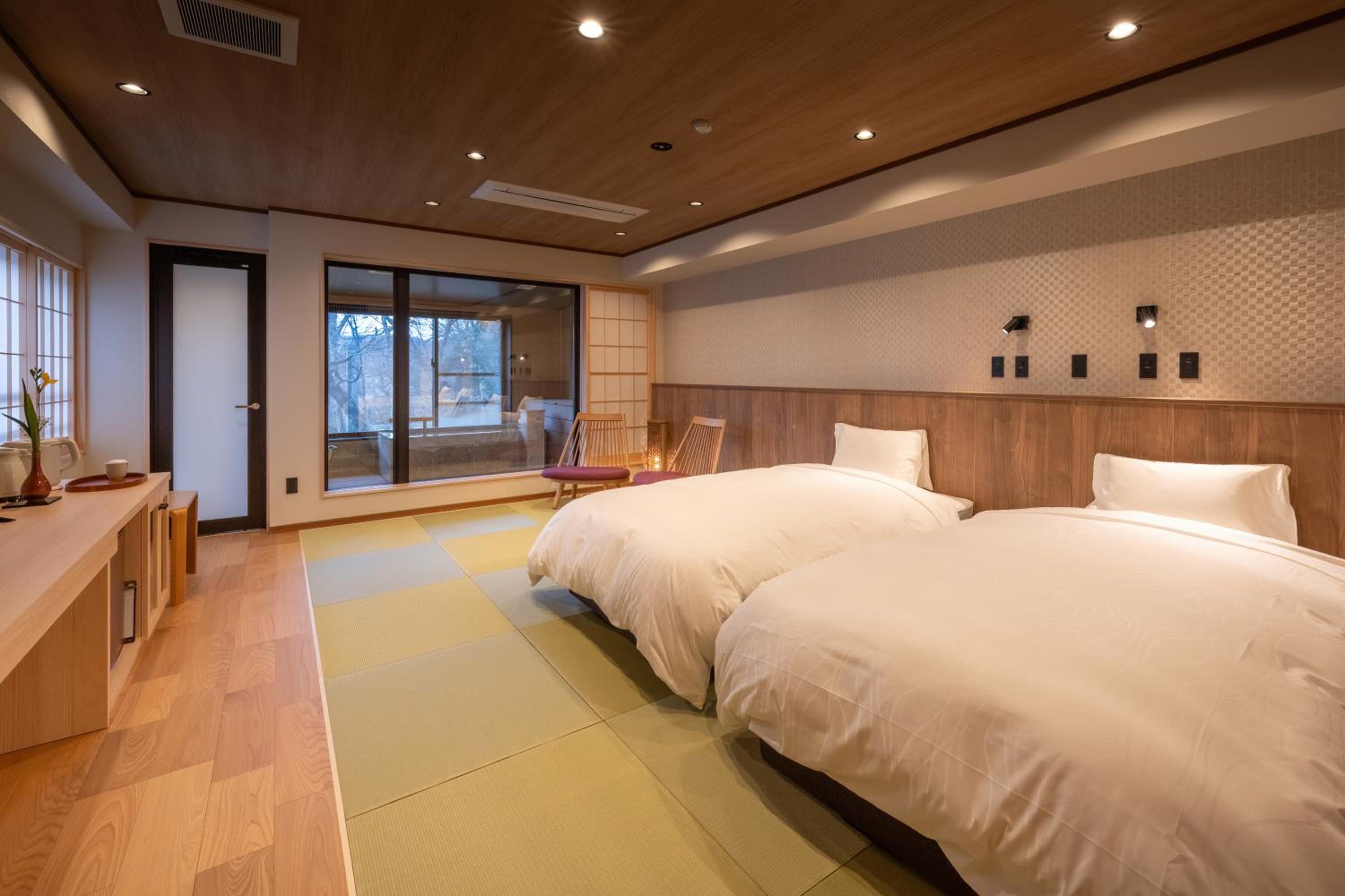 Twin Room with Private Bathroom