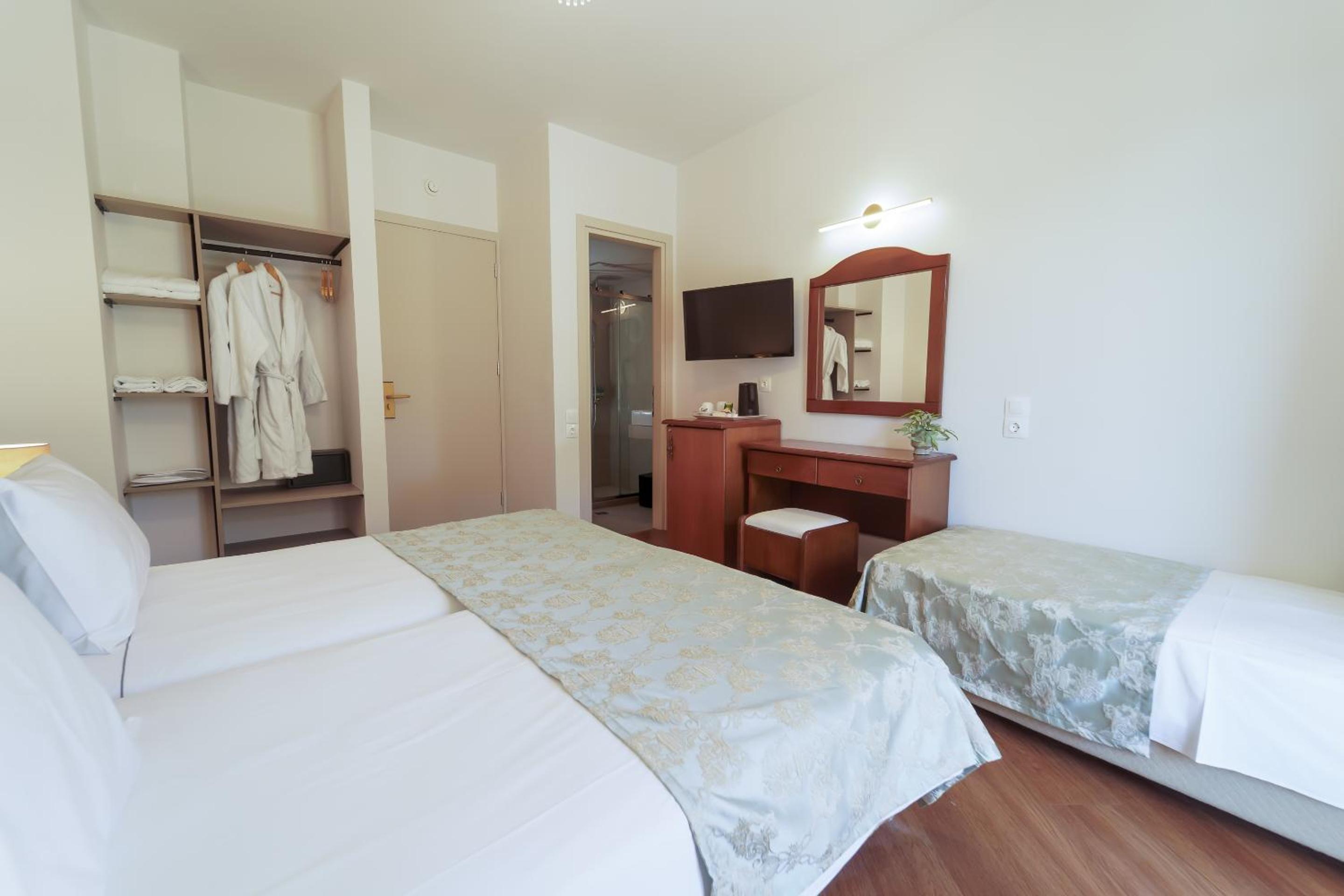 Premium Comfort Room - Photo 3