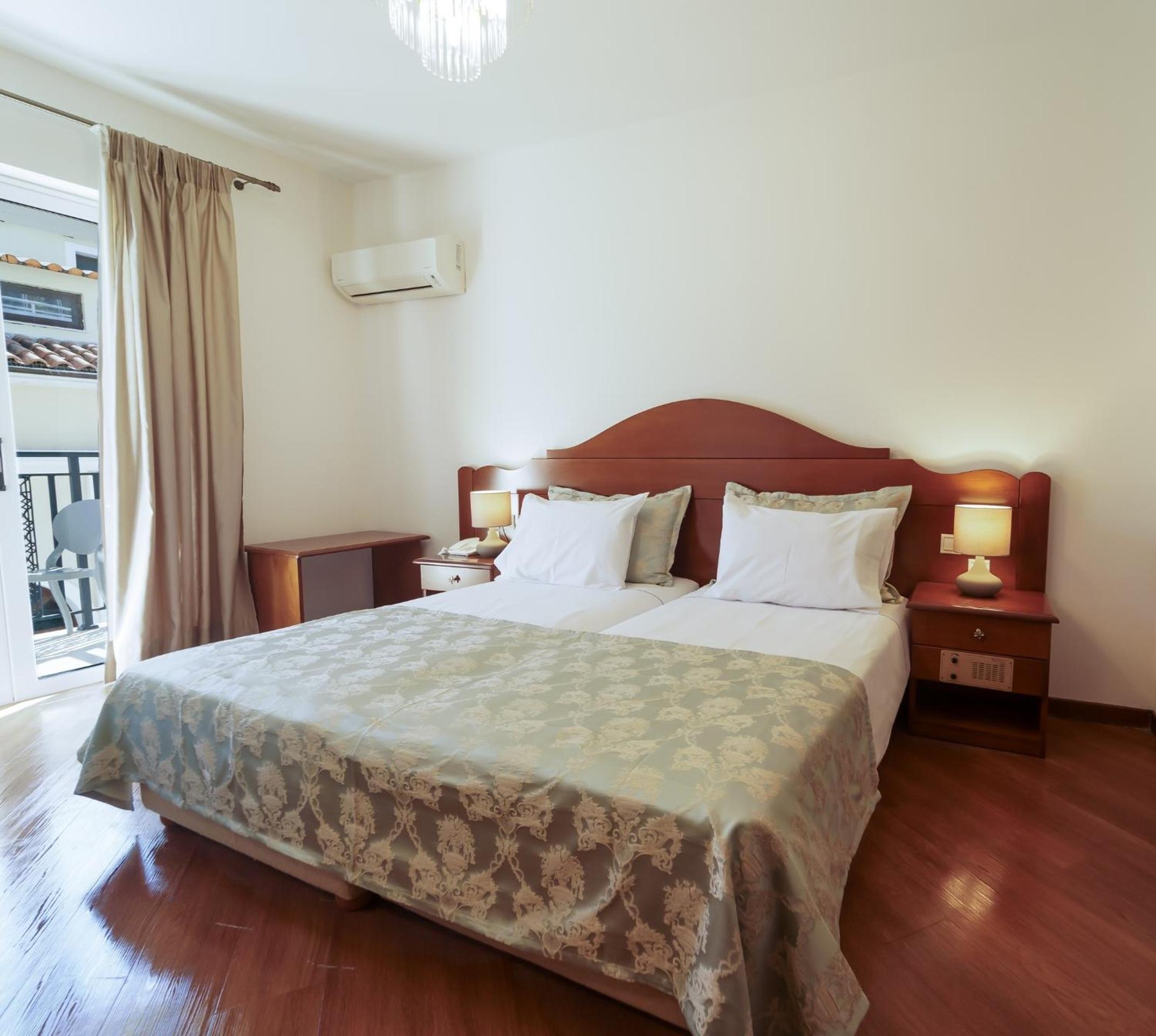 Premium Comfort Room - Photo 13