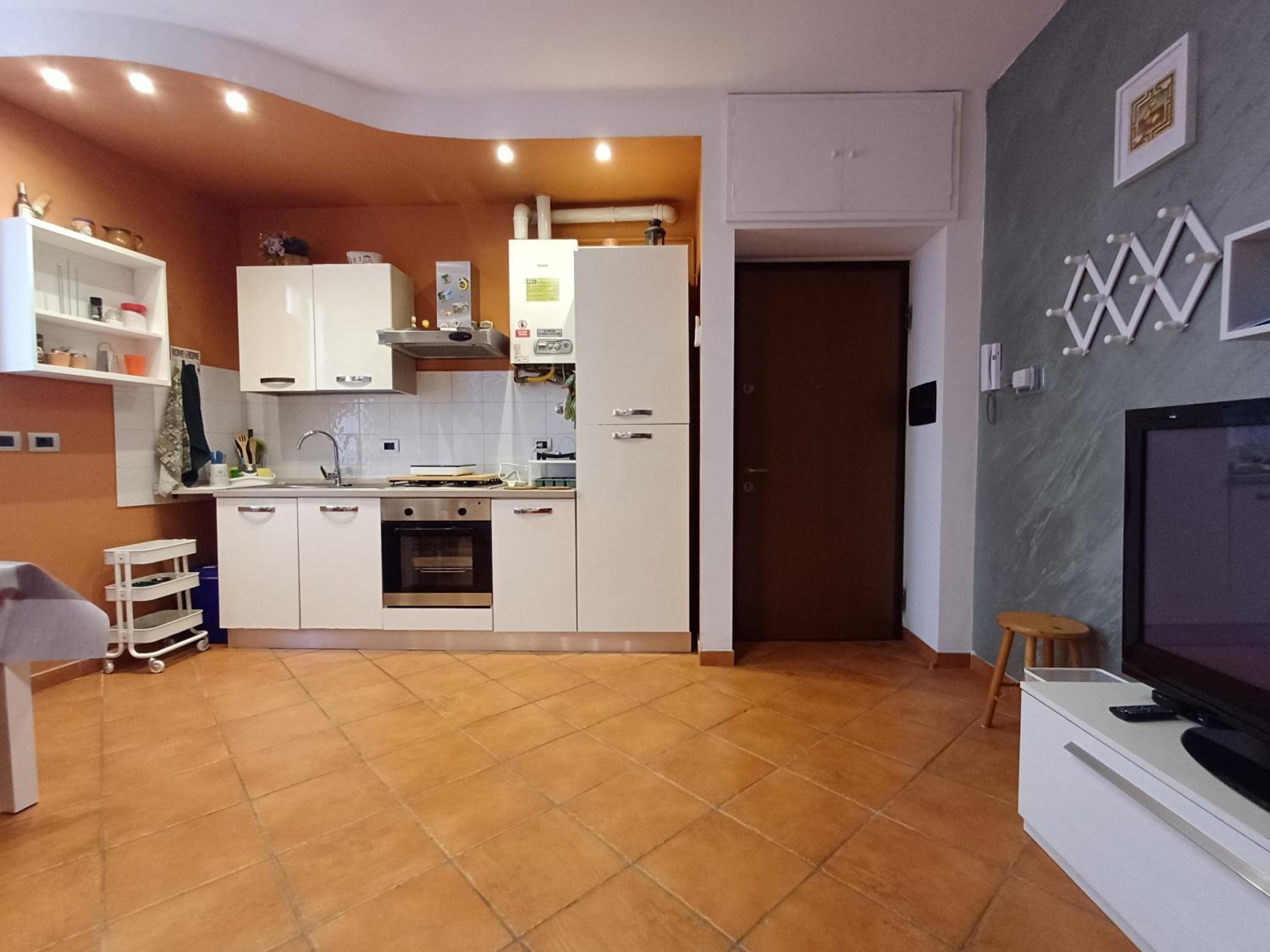 One-Bedroom Apartment - Photo 18