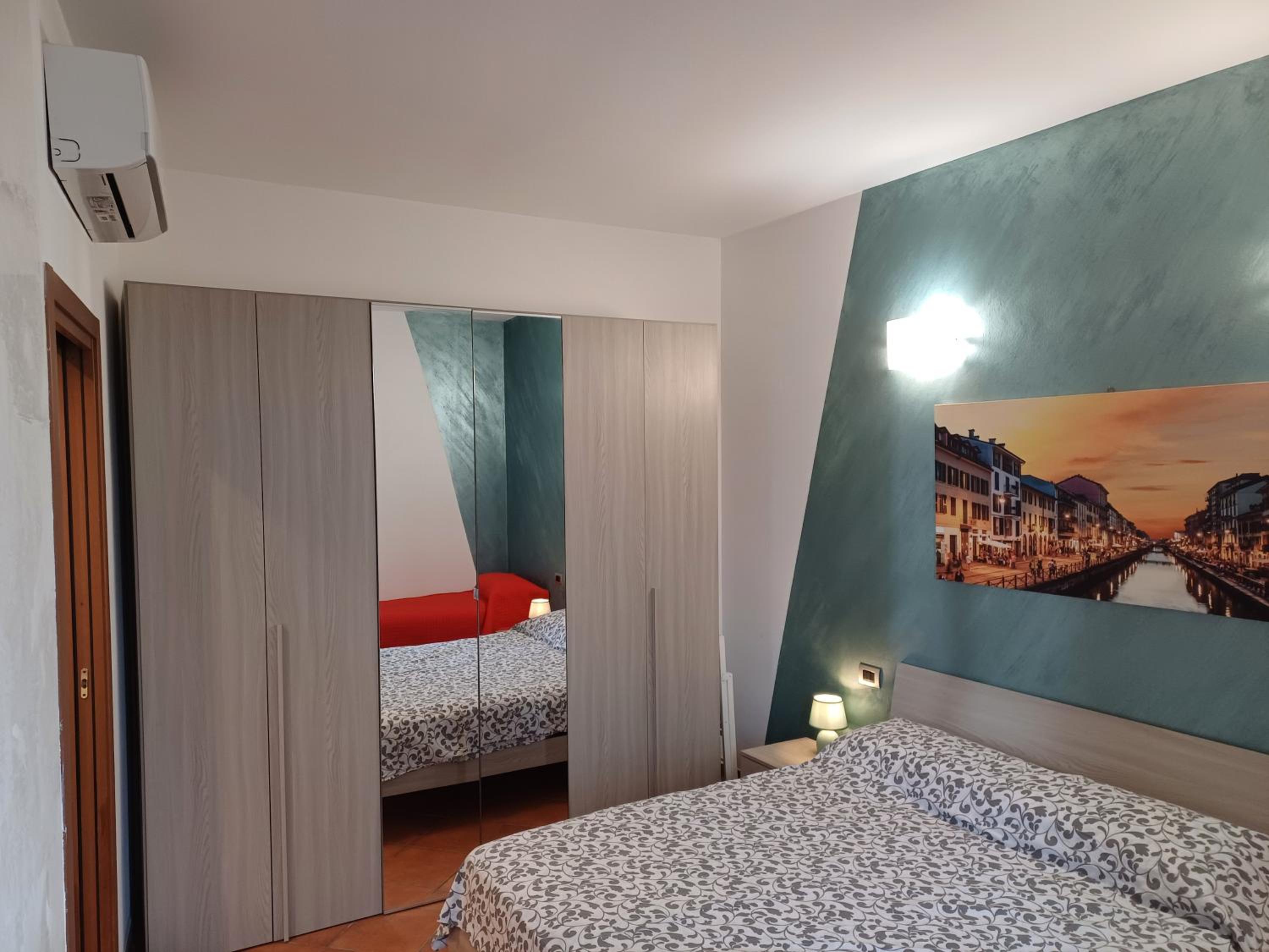 One-Bedroom Apartment - Photo 38