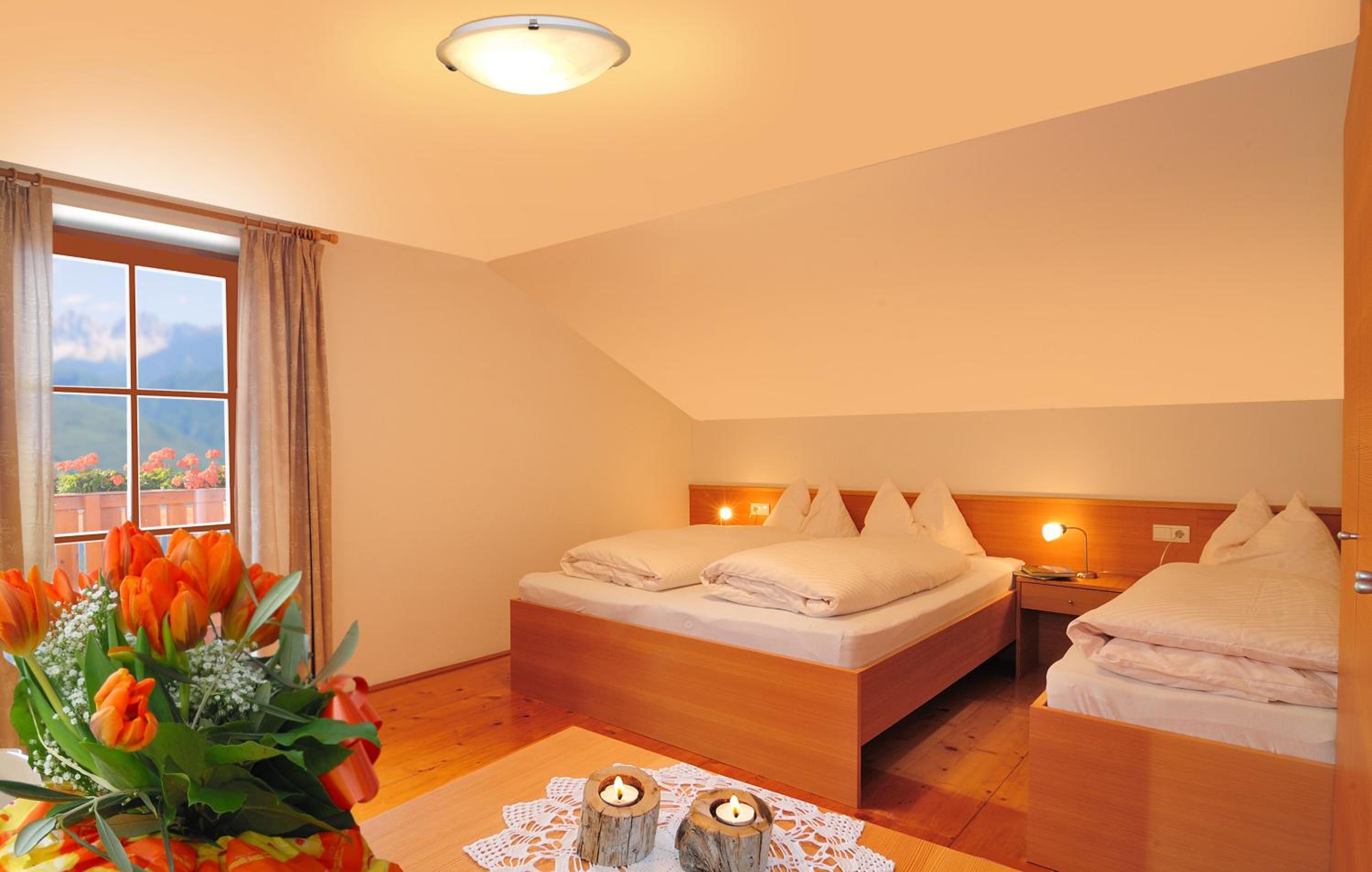 Apartment with Mountain View photo 1