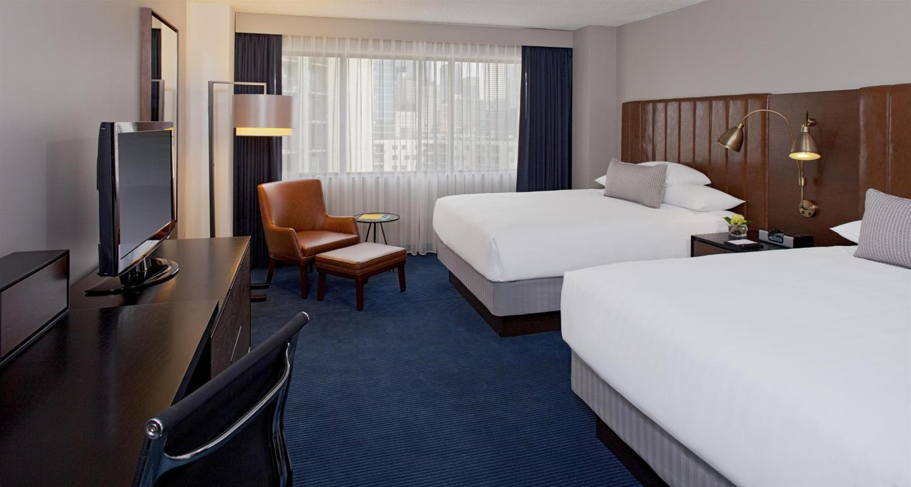 Queen Room with Two Queen Beds and City View - Photo 3