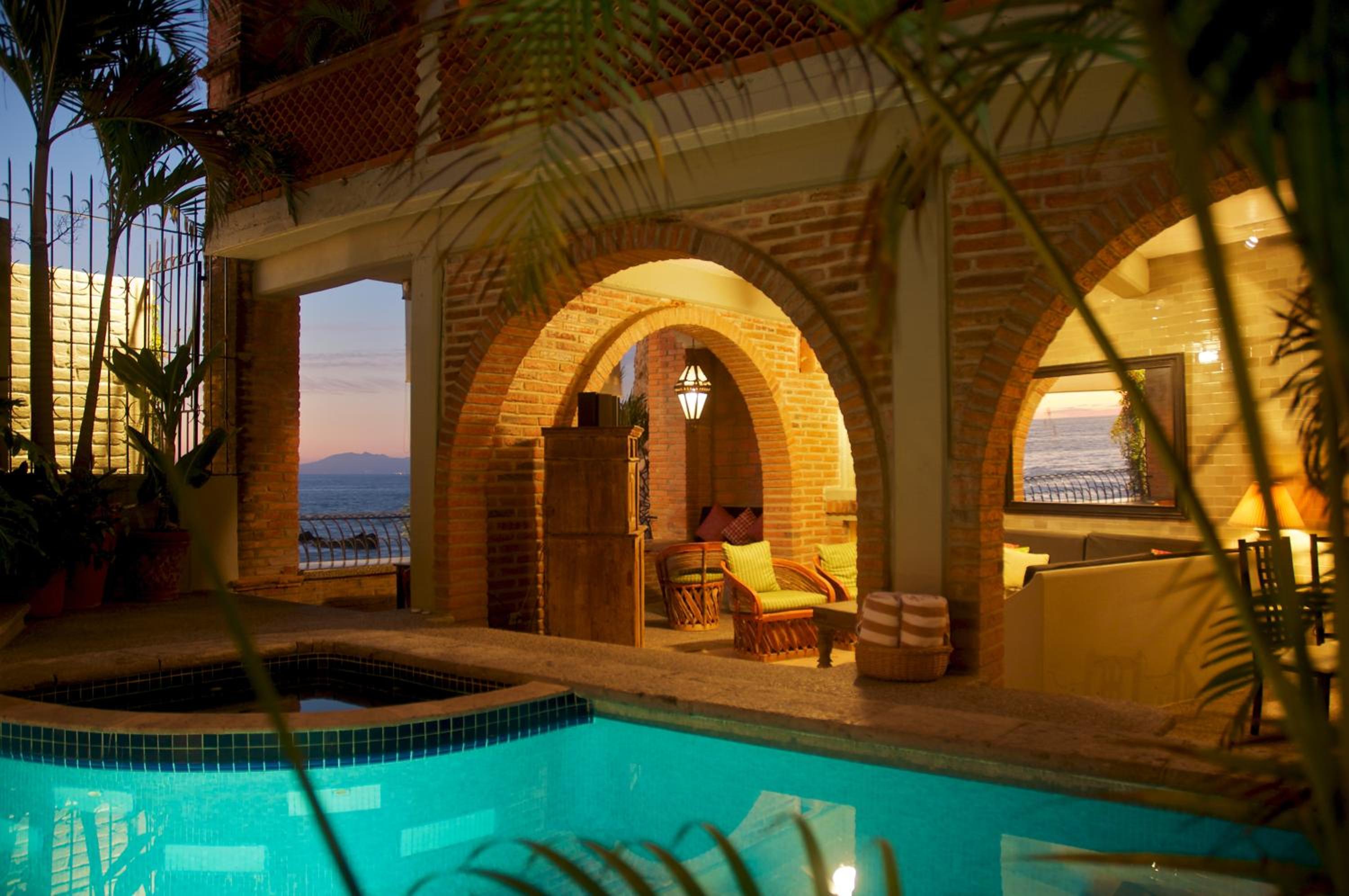Vida Mar At Ctv - Four-Bedroom Beachfront Villa With Private Pool