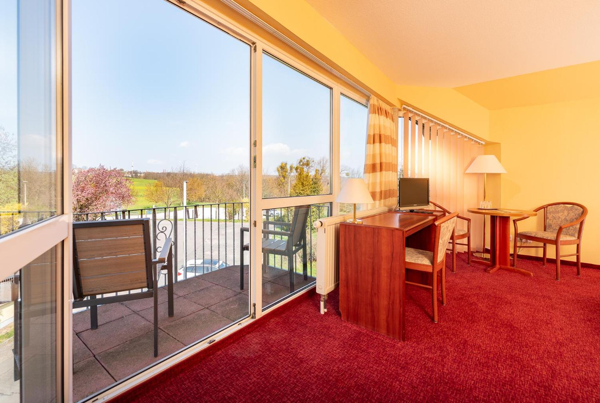 Twin Room with Balcony