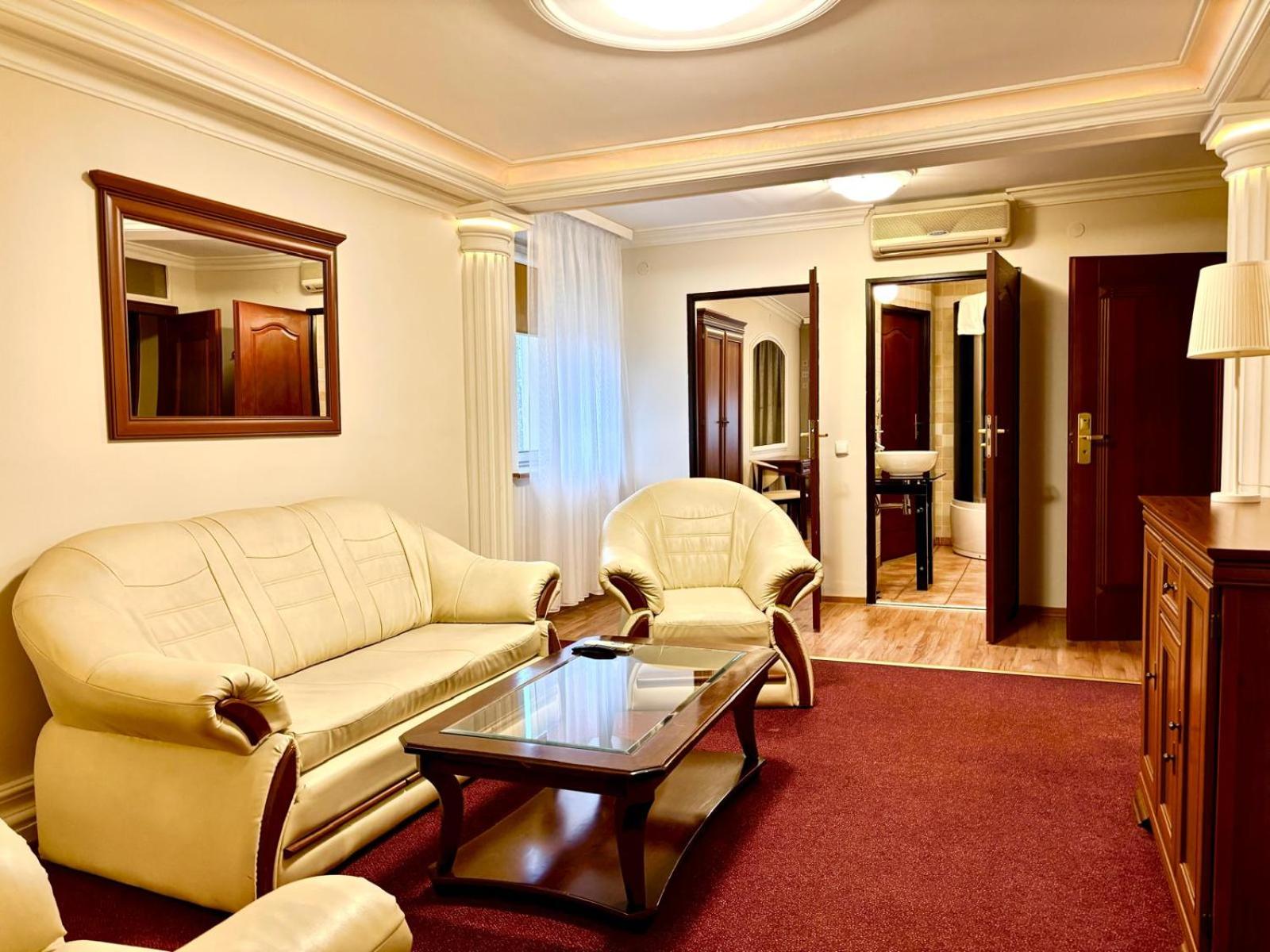 Classic Apartment - Photo 3