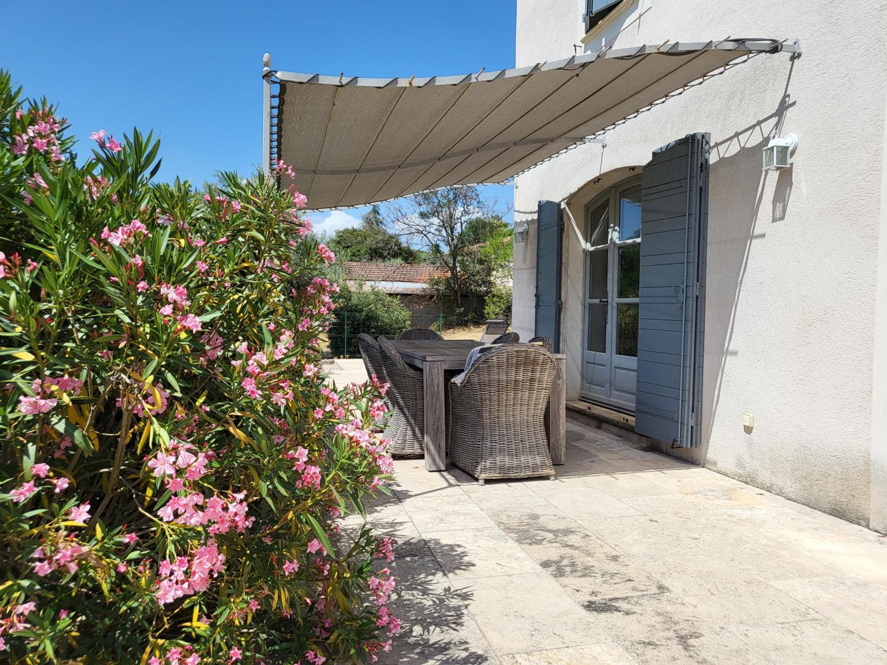Villa photo 1
