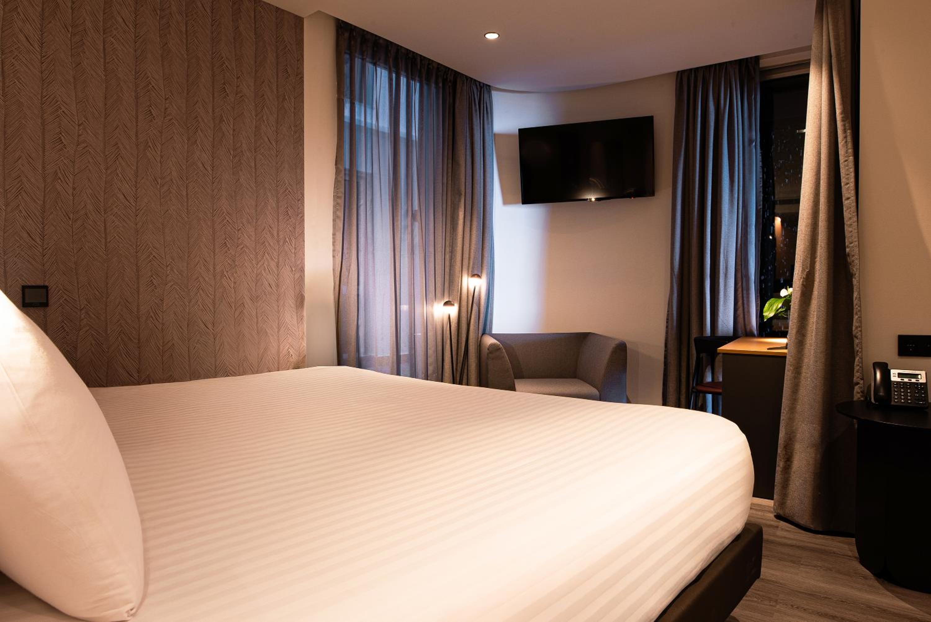 Triple Room - Photo 7