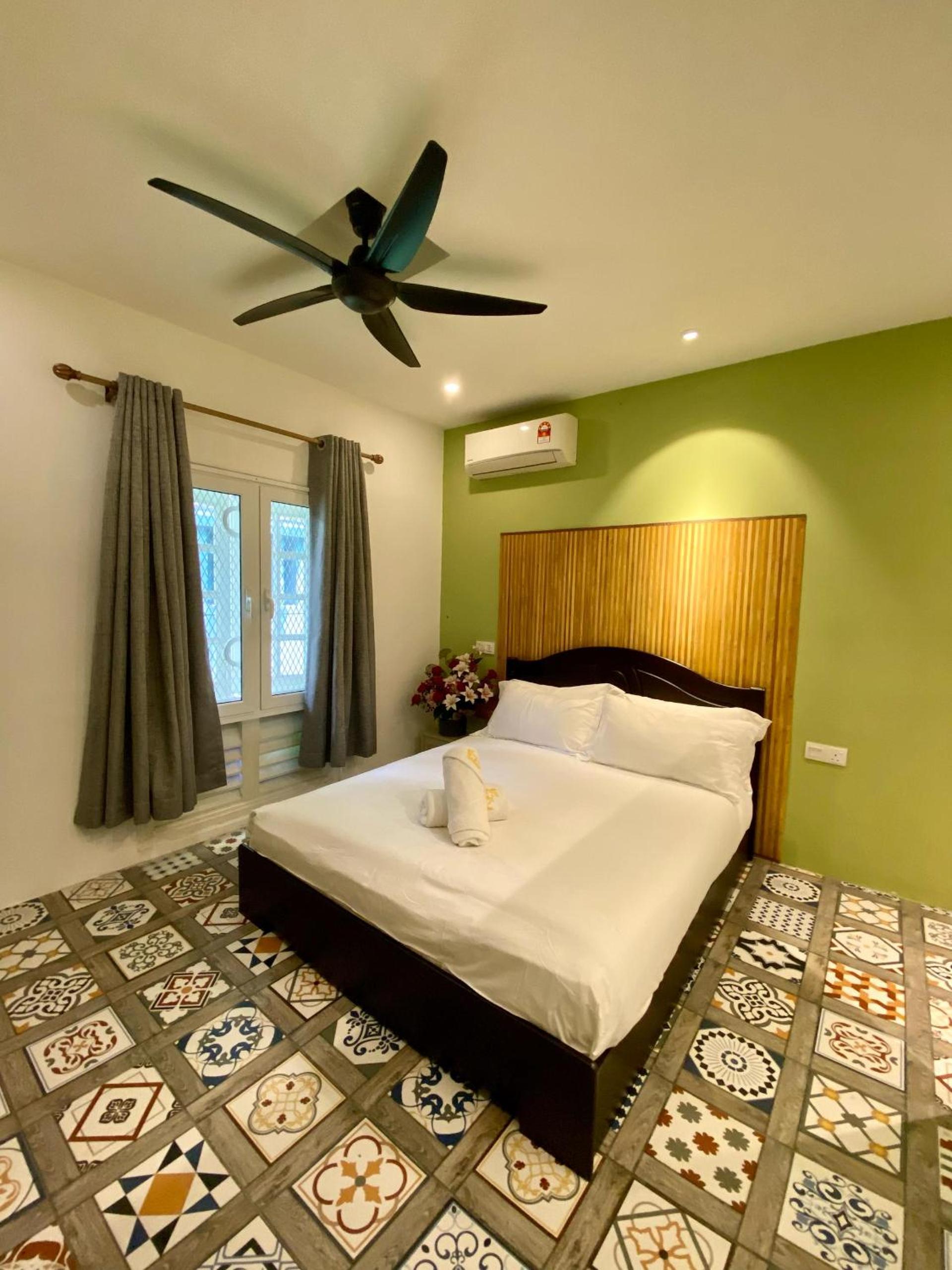 Standard Double Room - Photo 7