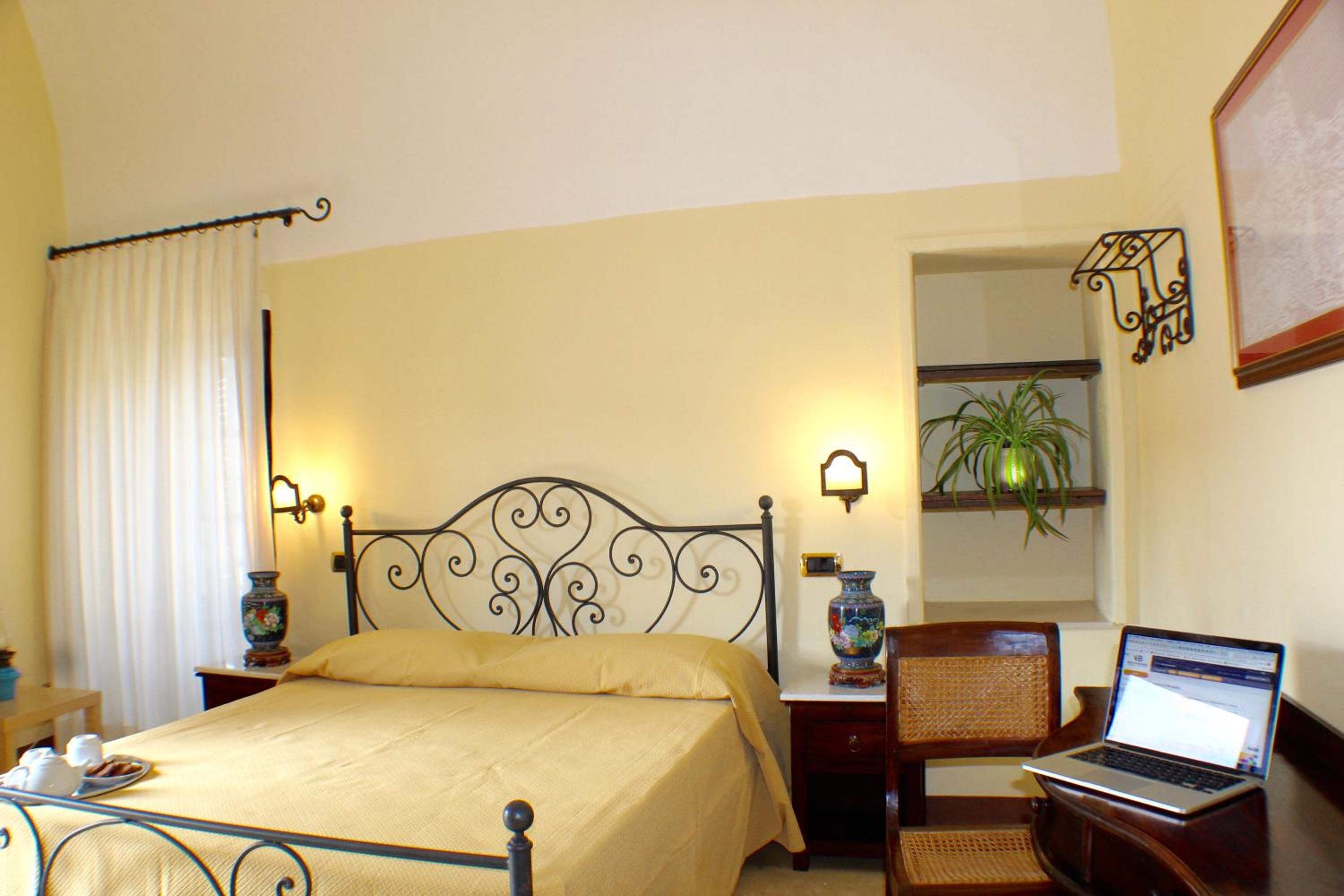 Standard Triple Room with Sea View photo 1