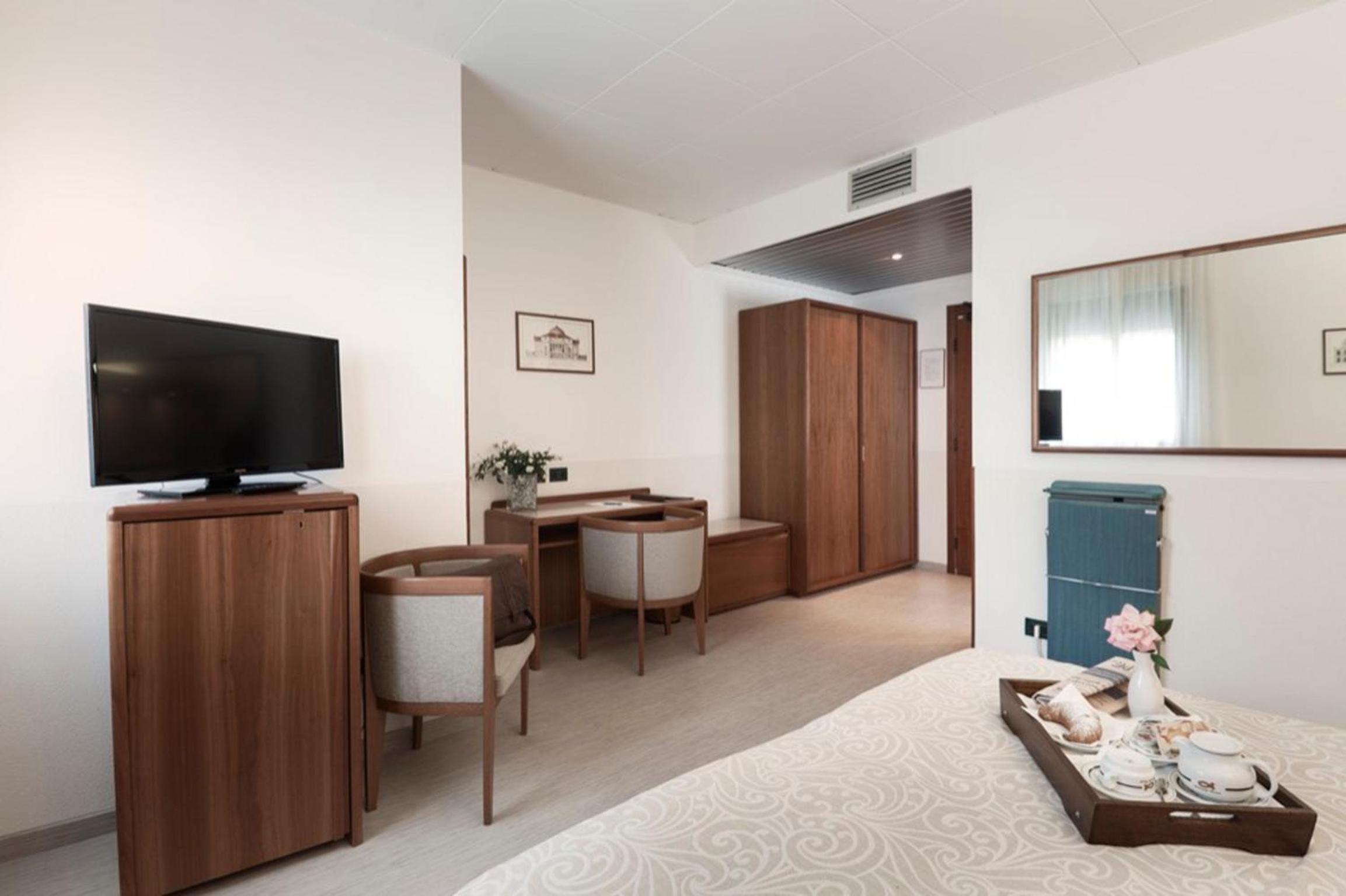 Classic Double or Twin Room photo 1