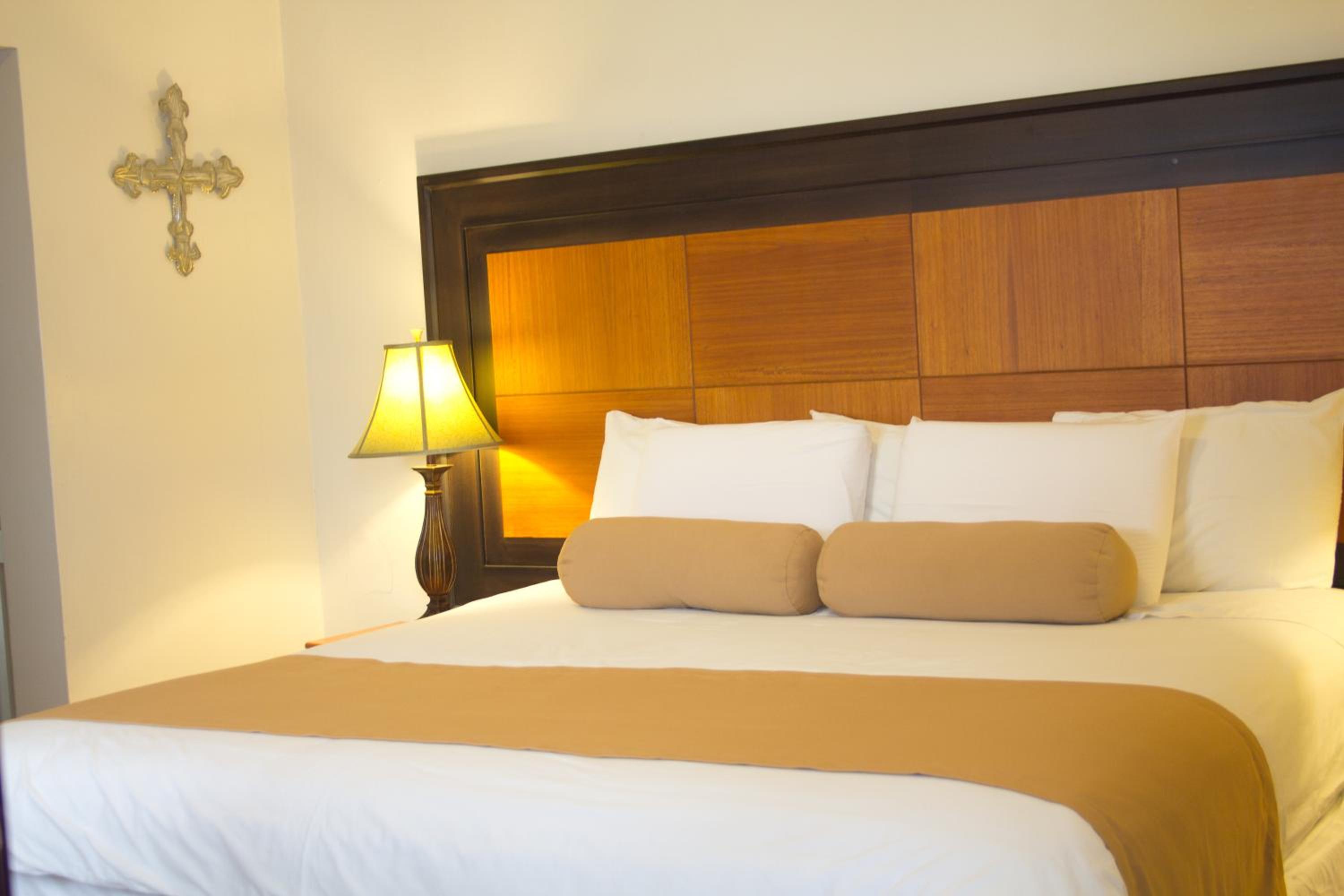 Budget Double Room photo 2