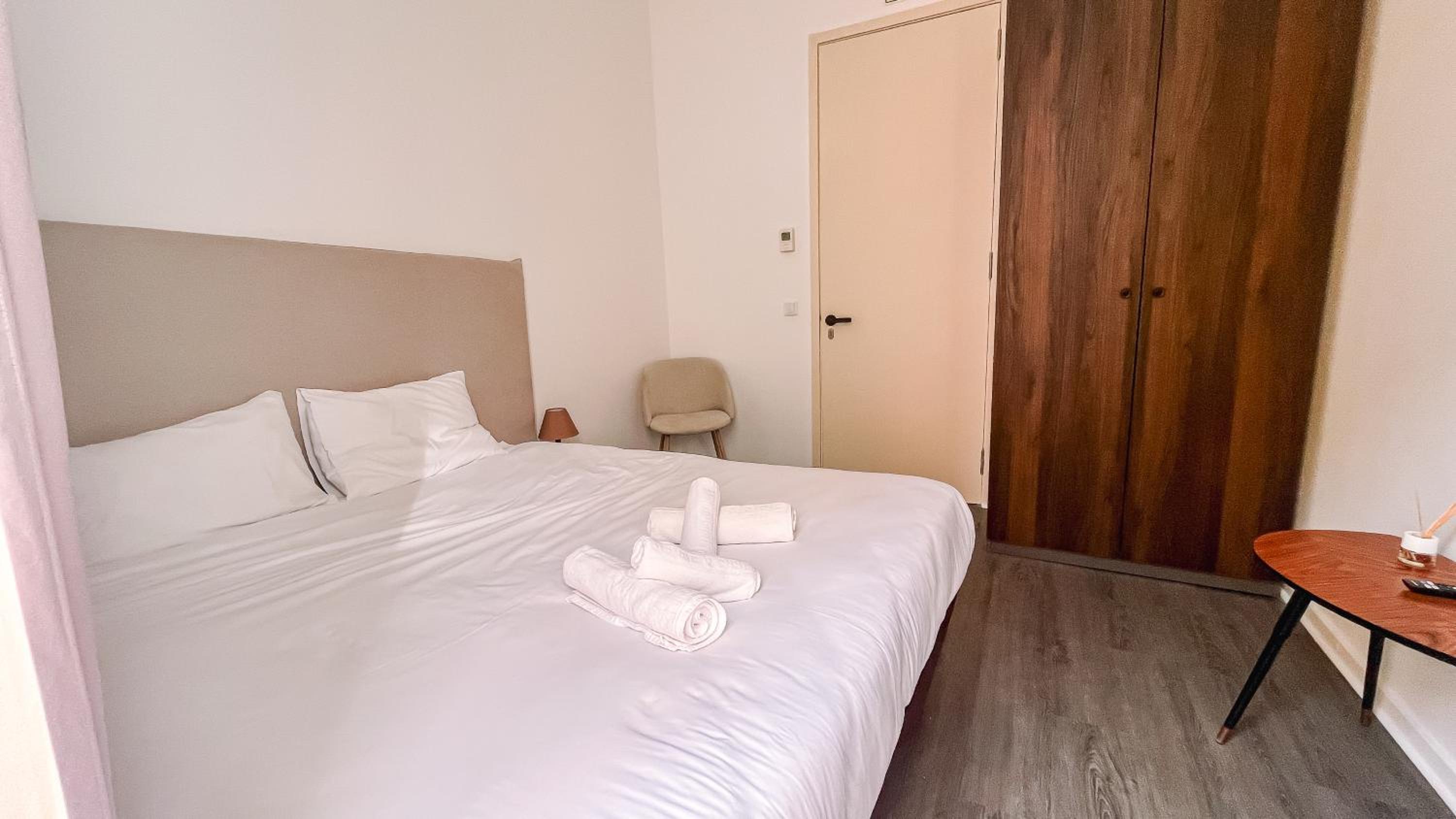 Standard King Room