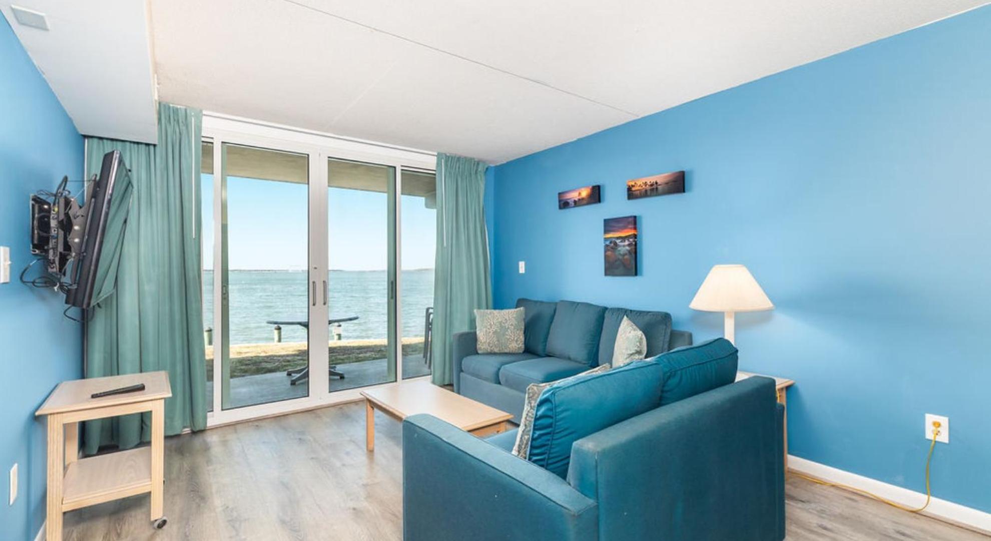 Two-Bedroom Apartment with Bay View