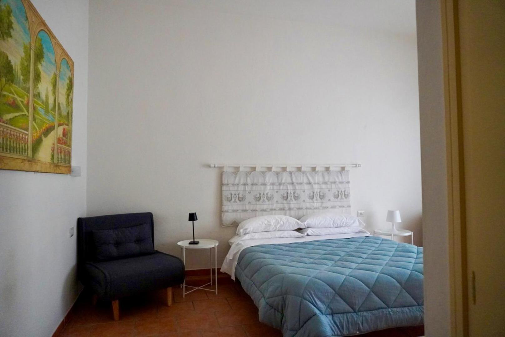 Triple Room with Private Bathroom photo 2
