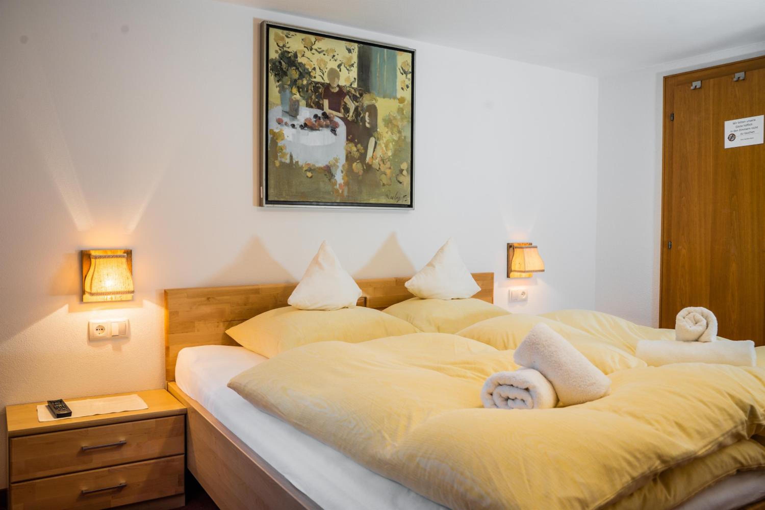 Standard Double Room with Shower