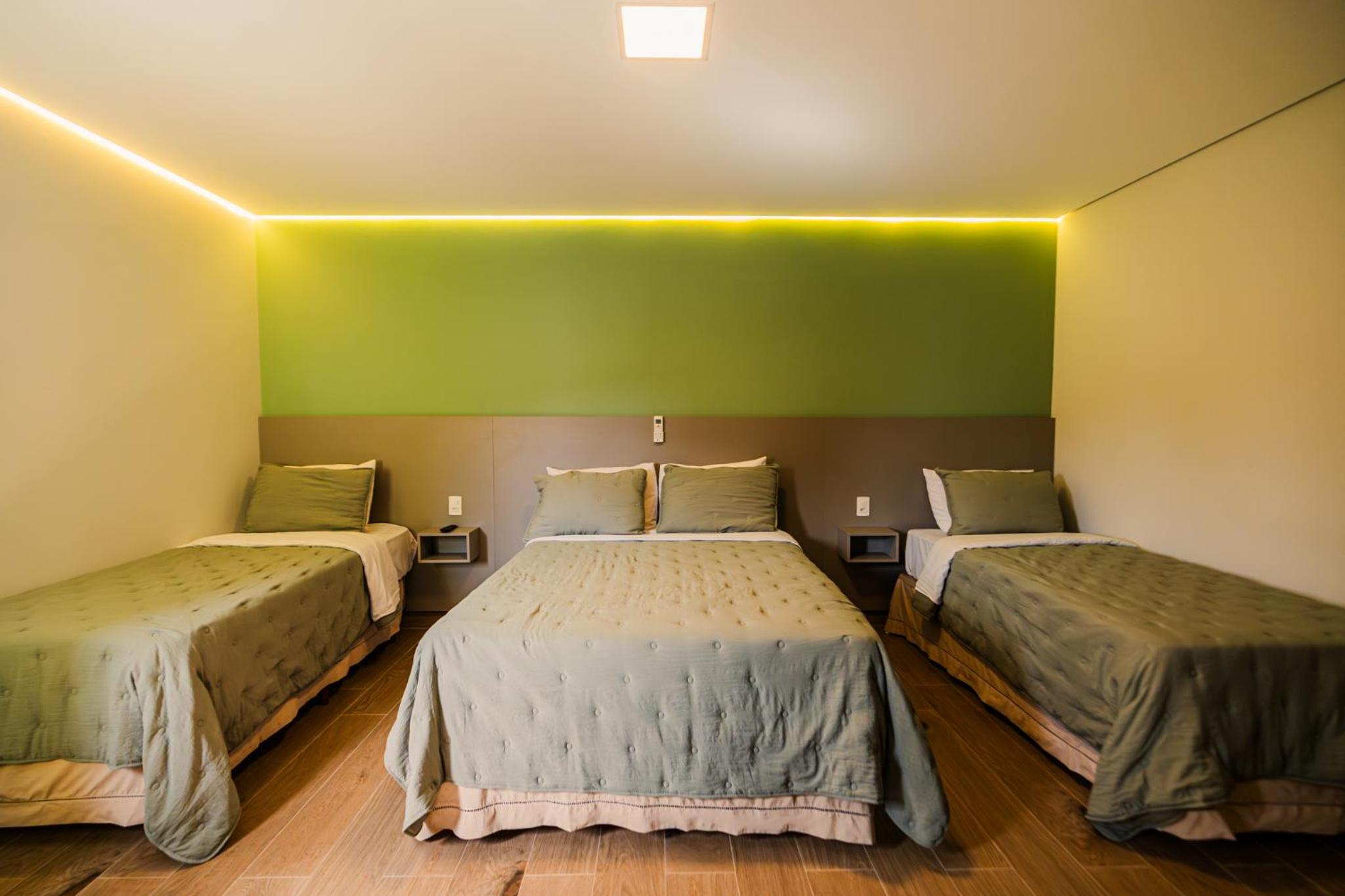 Superior Quadruple Room photo 1