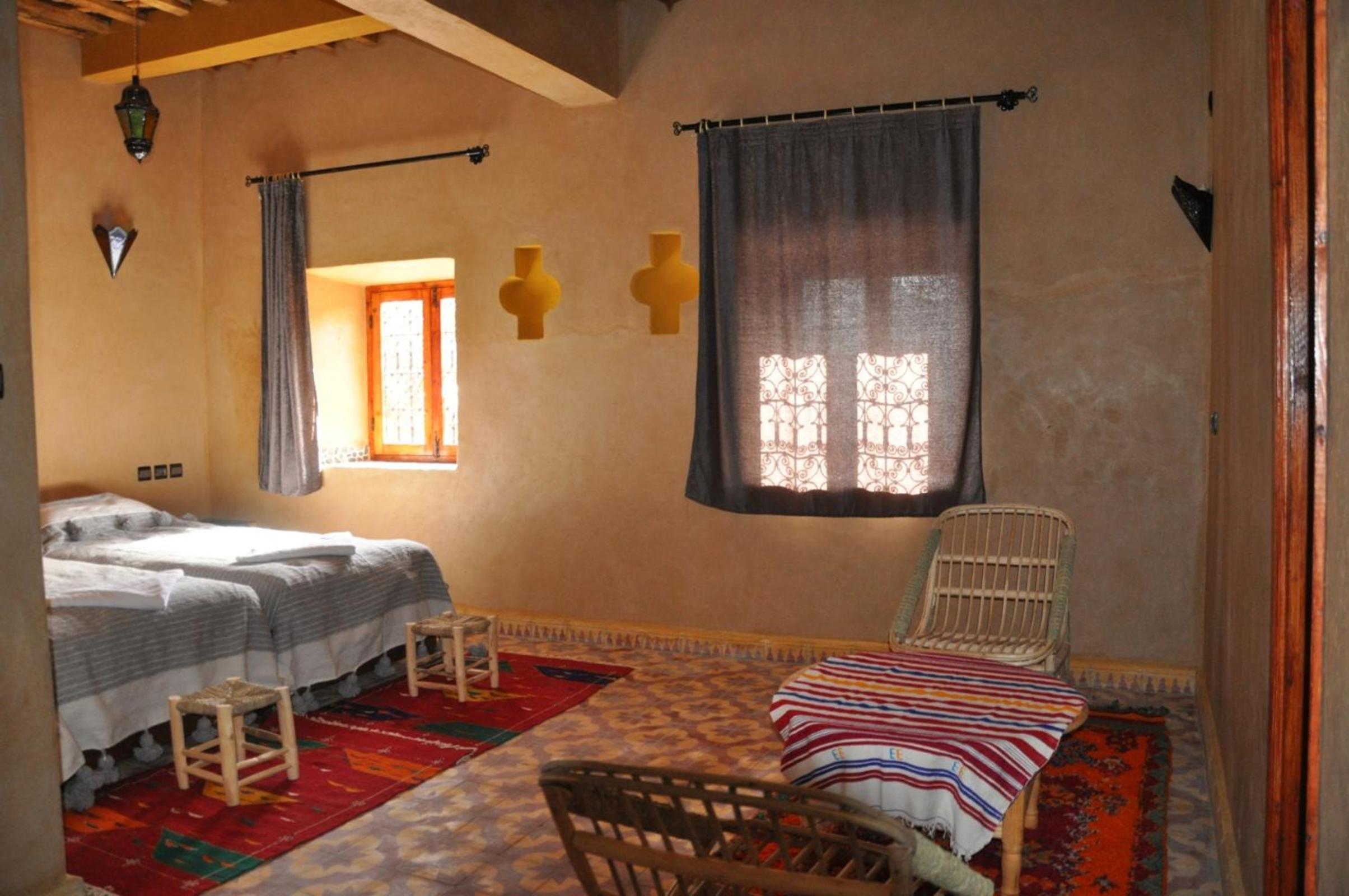 Double or Twin Room with Bathroom photo 2