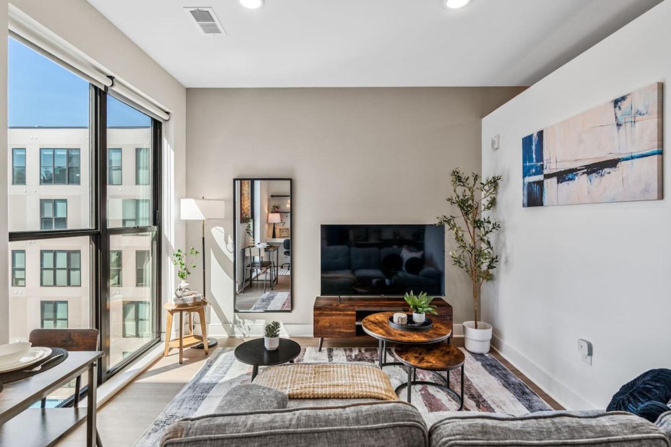 Apartment photo 1