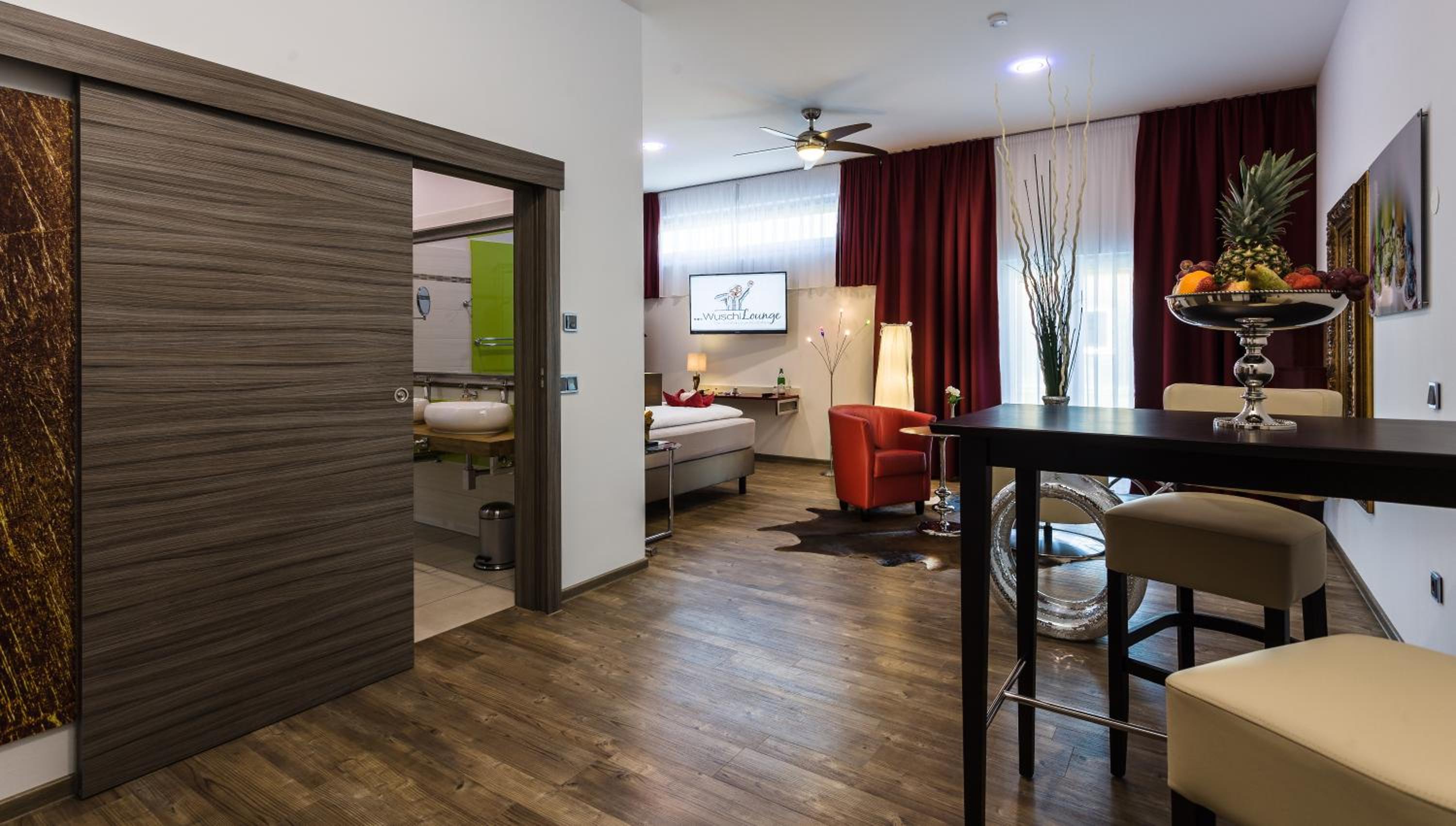 Deluxe Double or Twin Room - Photo 3