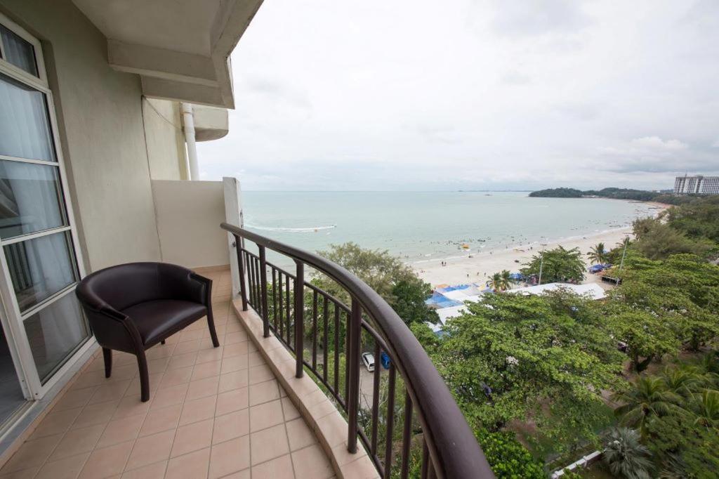 24 hours deal - Two Bedroom Deluxe Apartment (without kitchen facilities