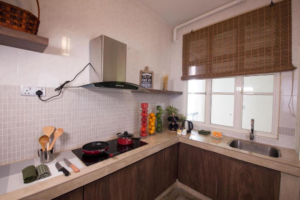 24 hours deal - Two Bedroom Deluxe Apartment