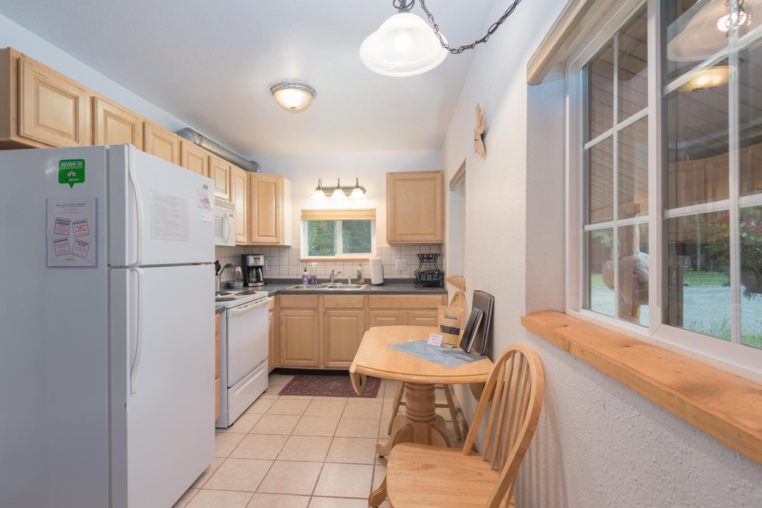Three-Bedroom House photo 2