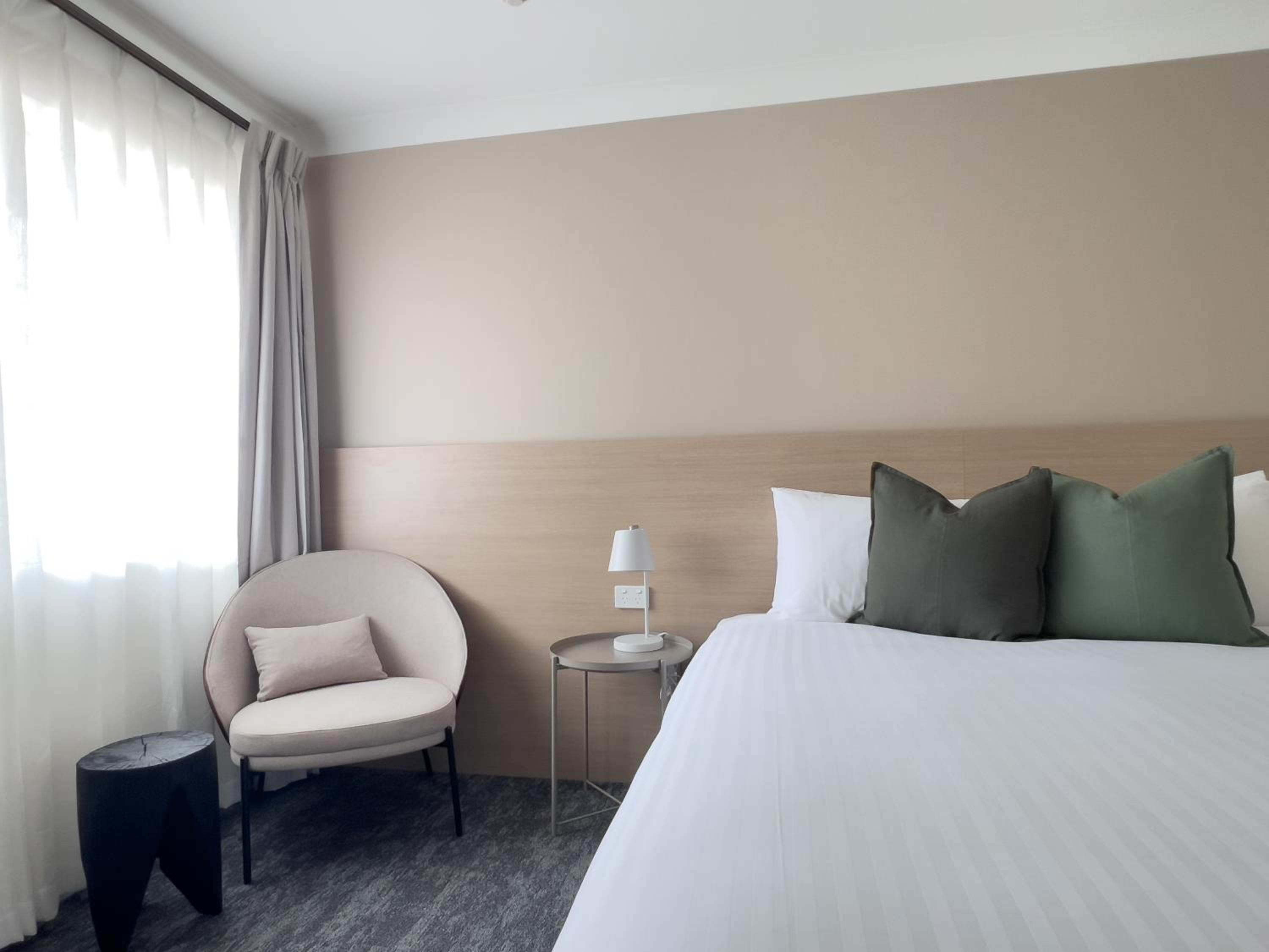 Executive Plus Queen Room photo 2