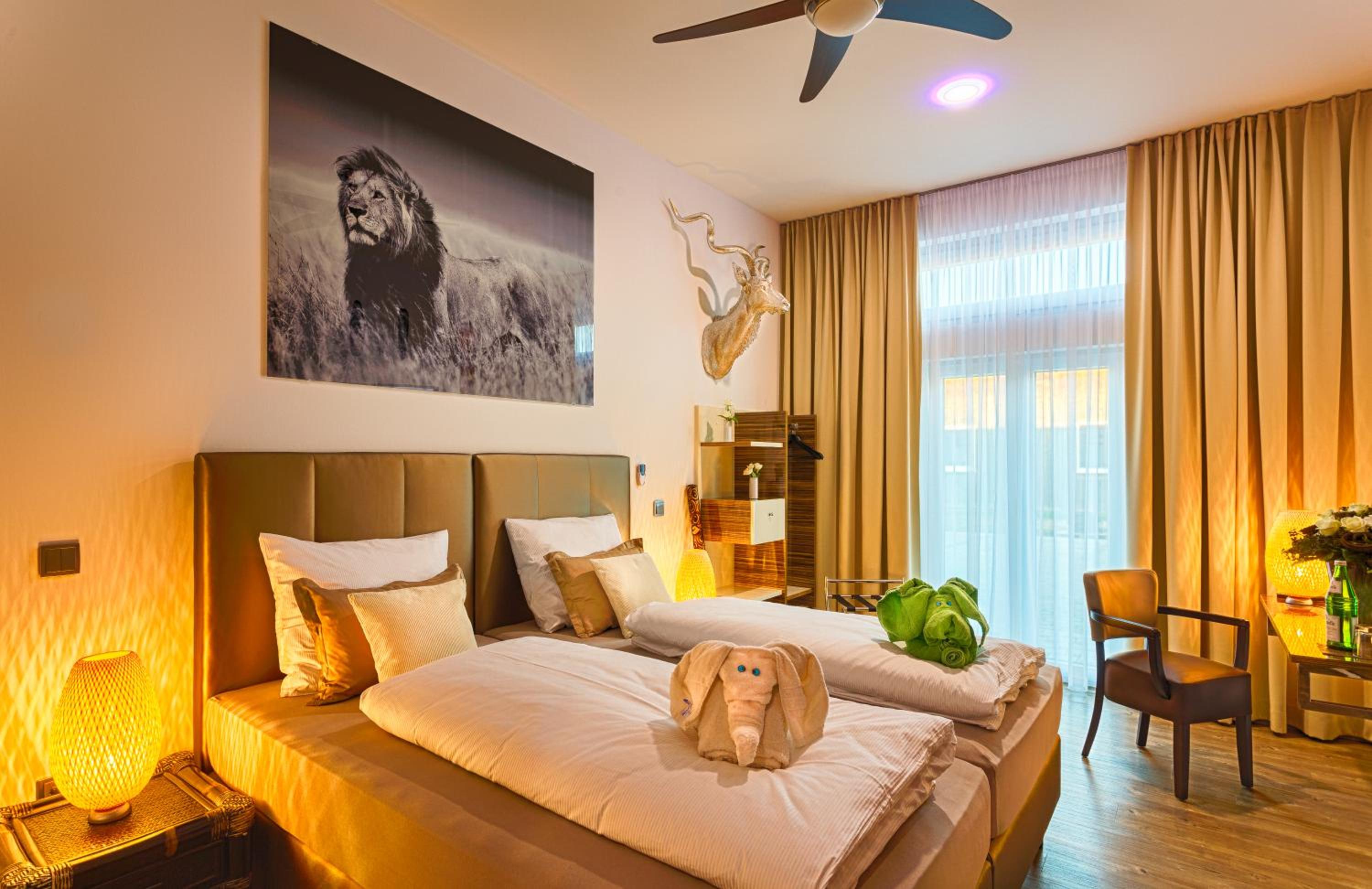 Deluxe Double or Twin Room - Photo 17