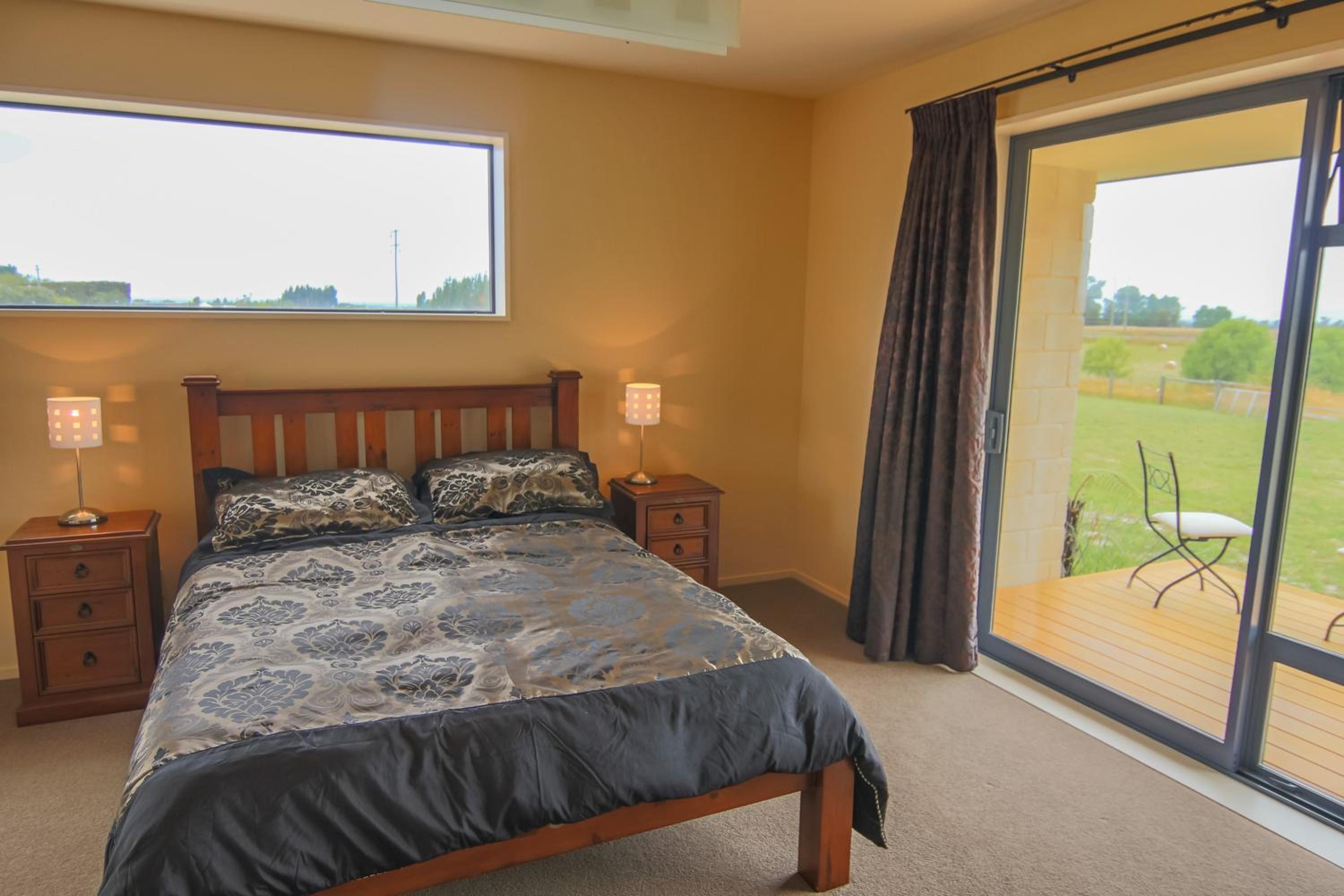 Queen Room with Balcony photo 1