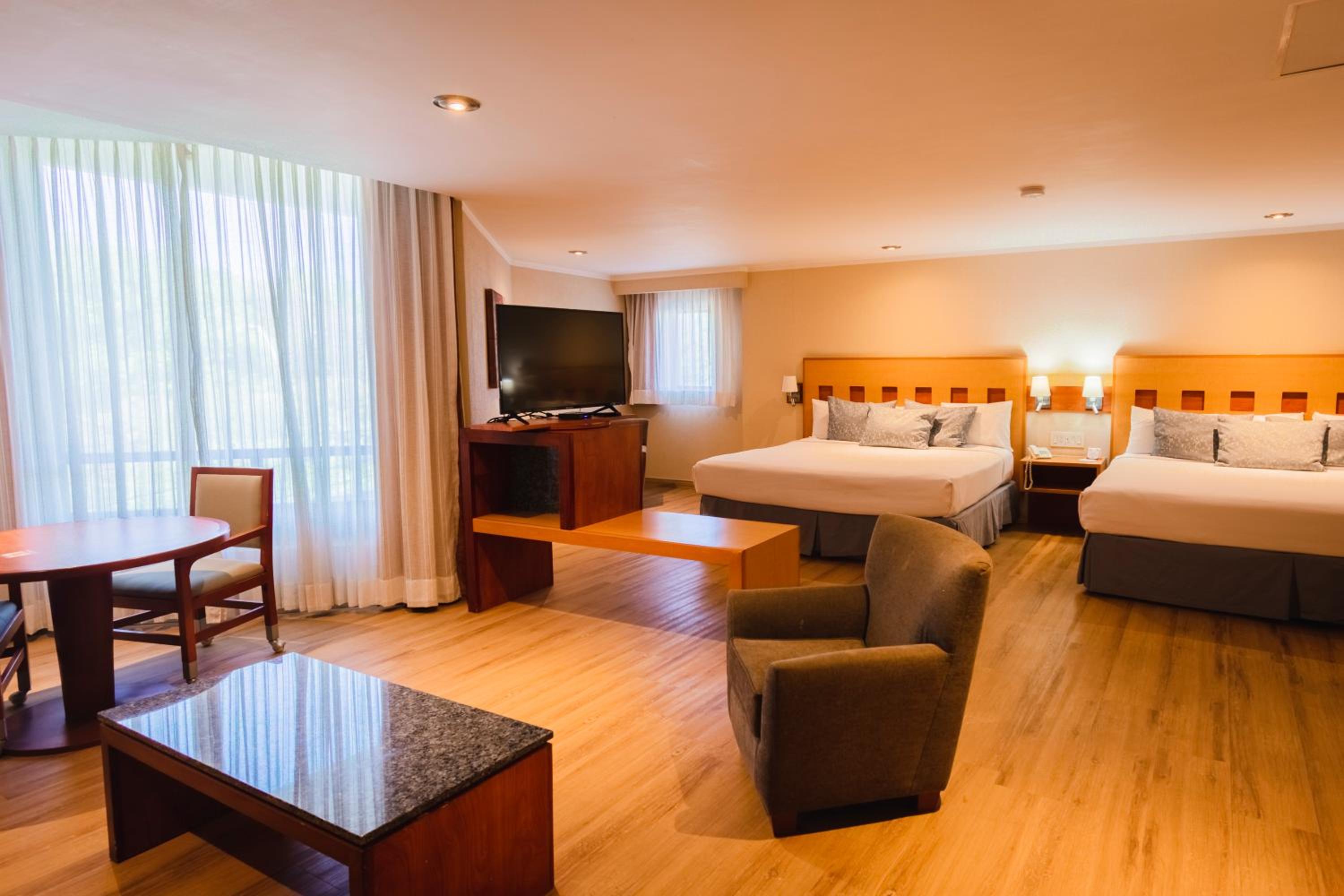 Junior Suite - Photo 5