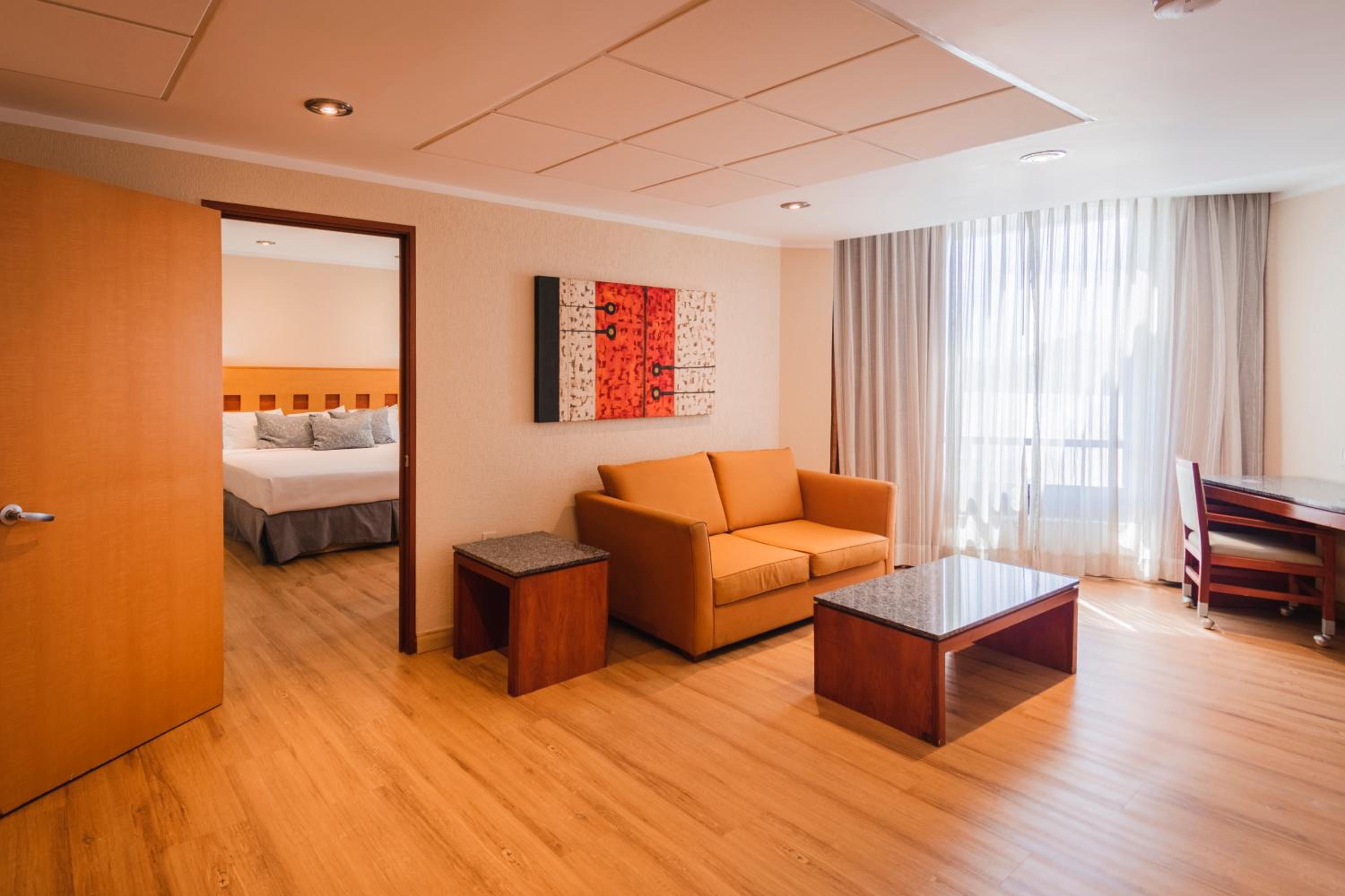 Two-Bedroom Suite photo 2