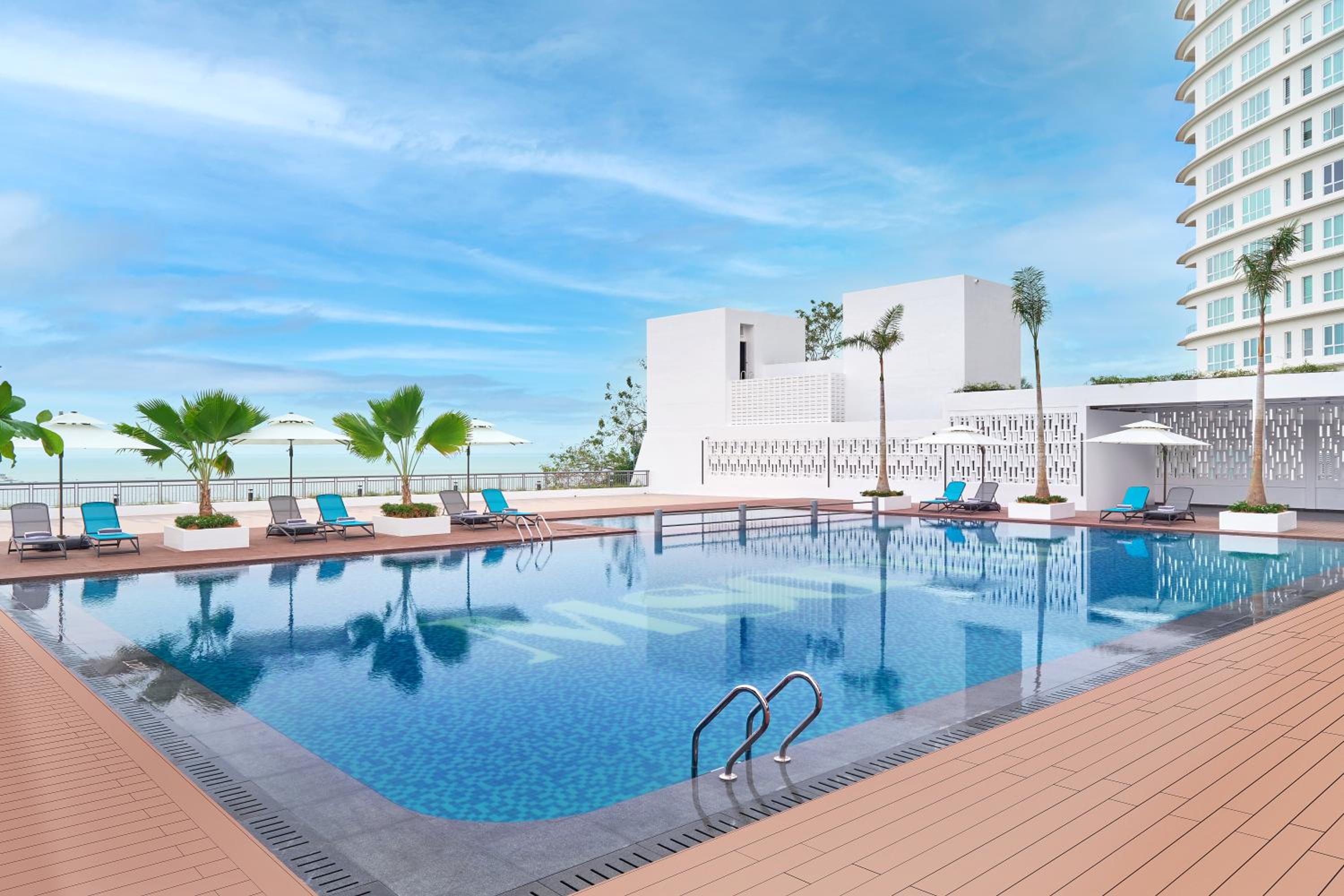Stylish Terrace Junior Suite King photo 1