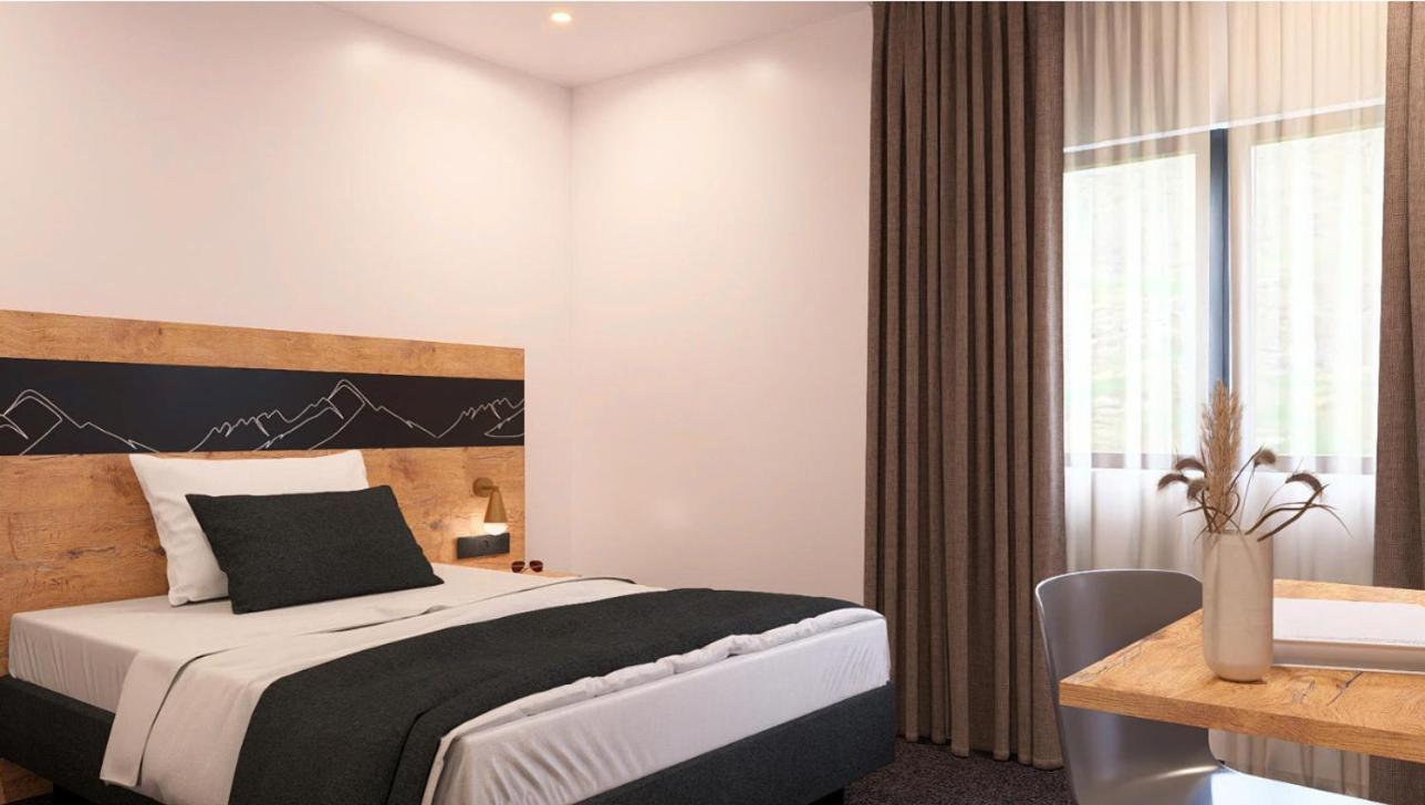 Deluxe Single Room