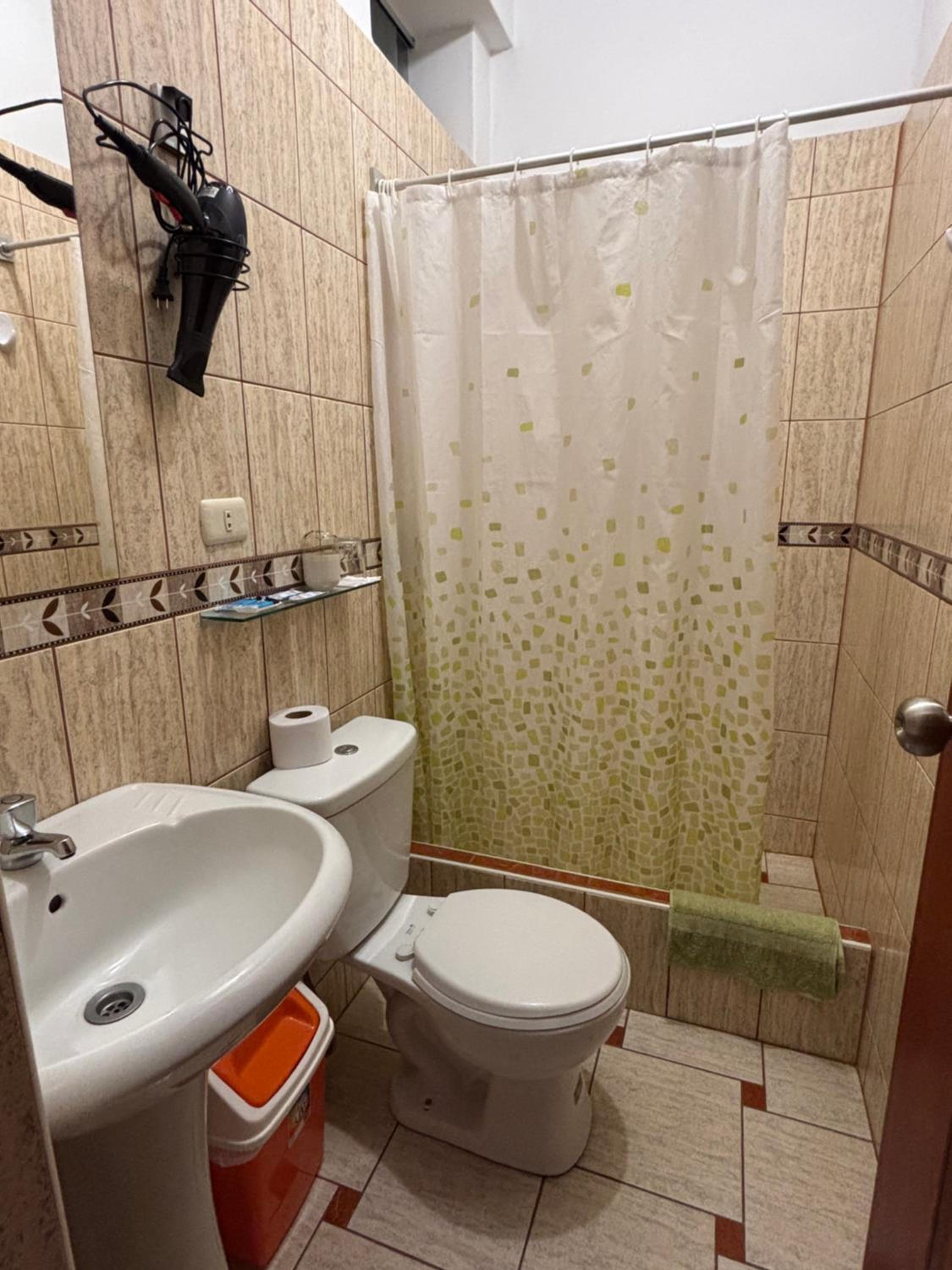 Twin Room with Private Bathroom