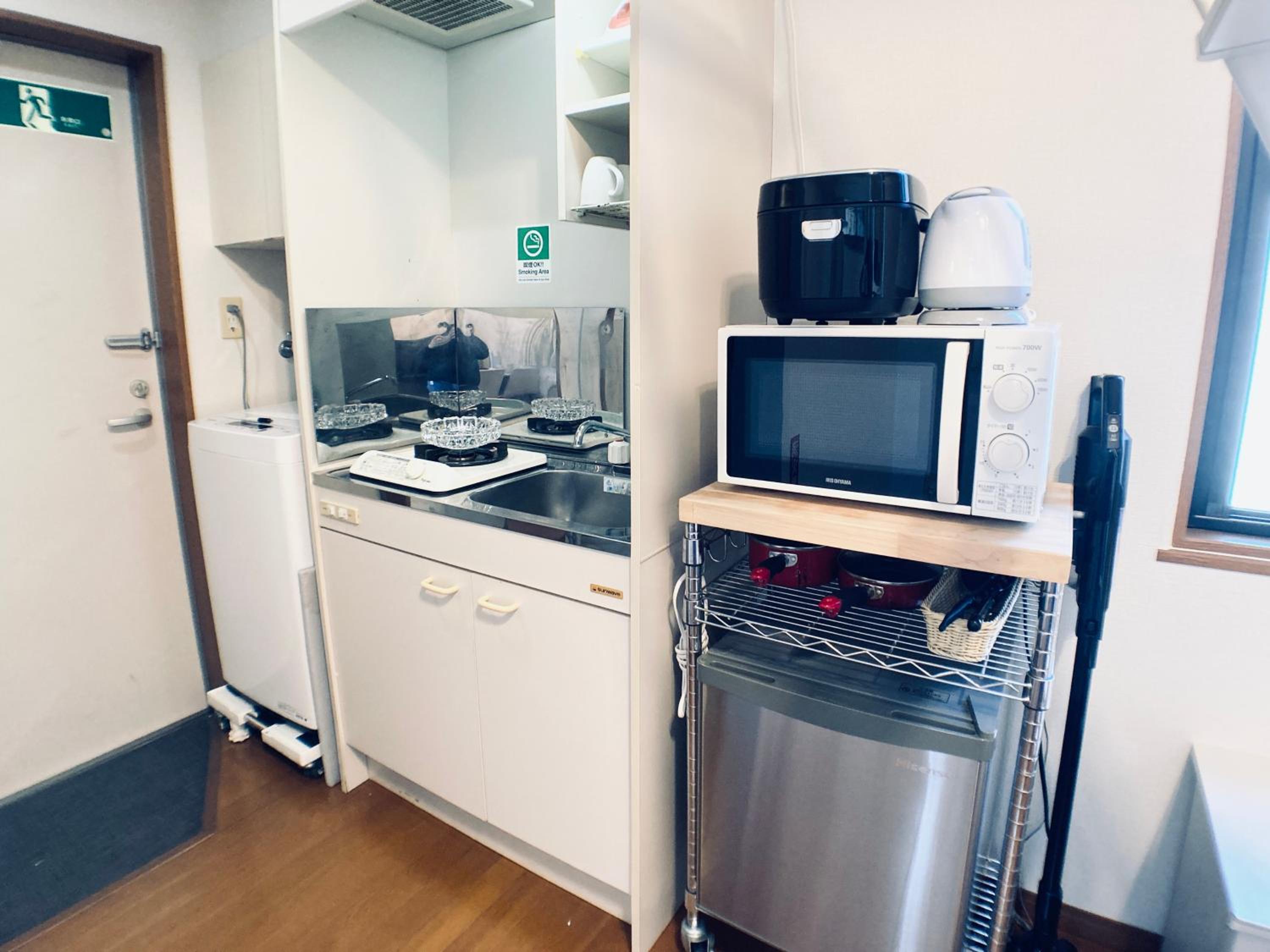 Apartment with Shower photo 1