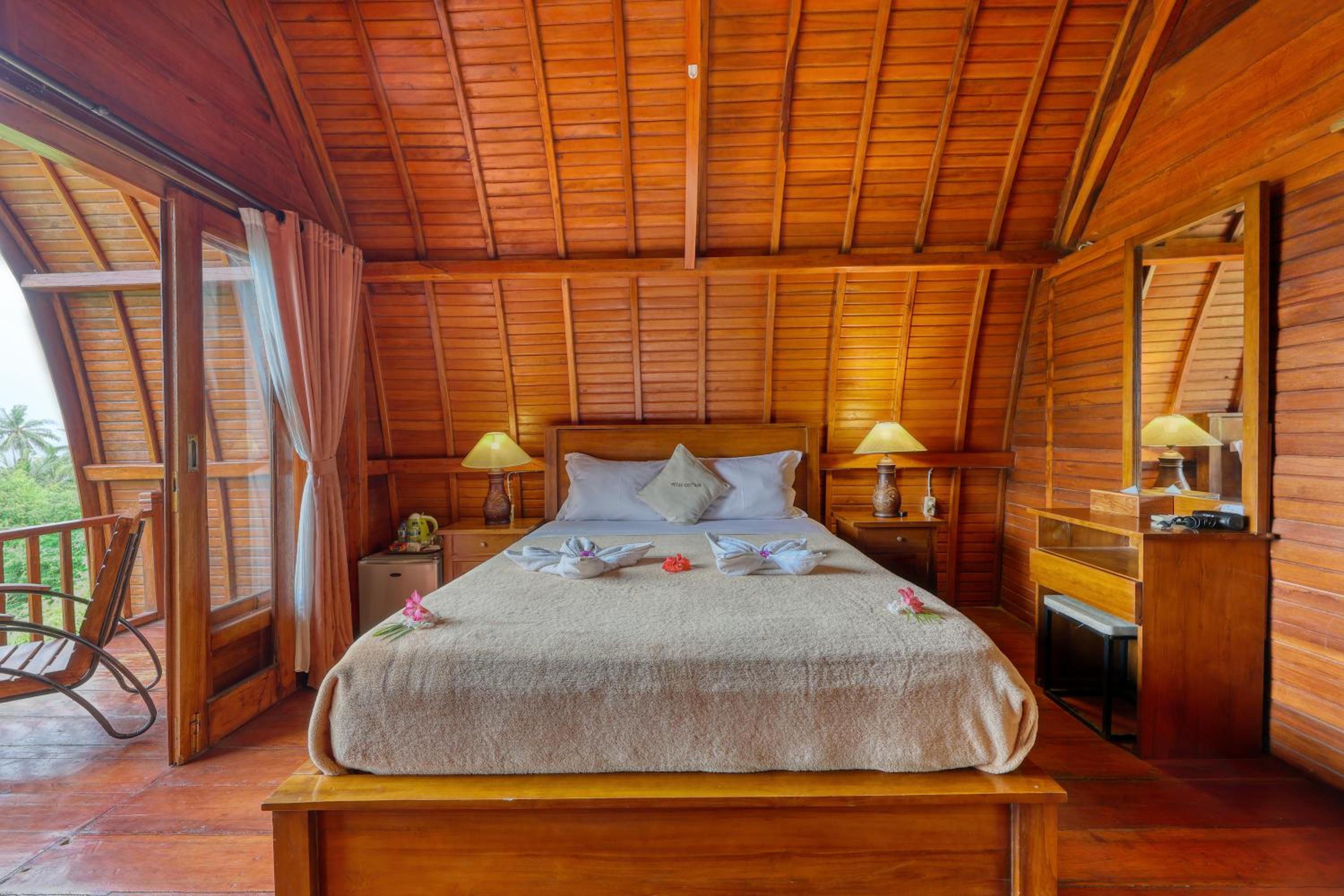 Double Room with Balcony and Sea View - Photo 5