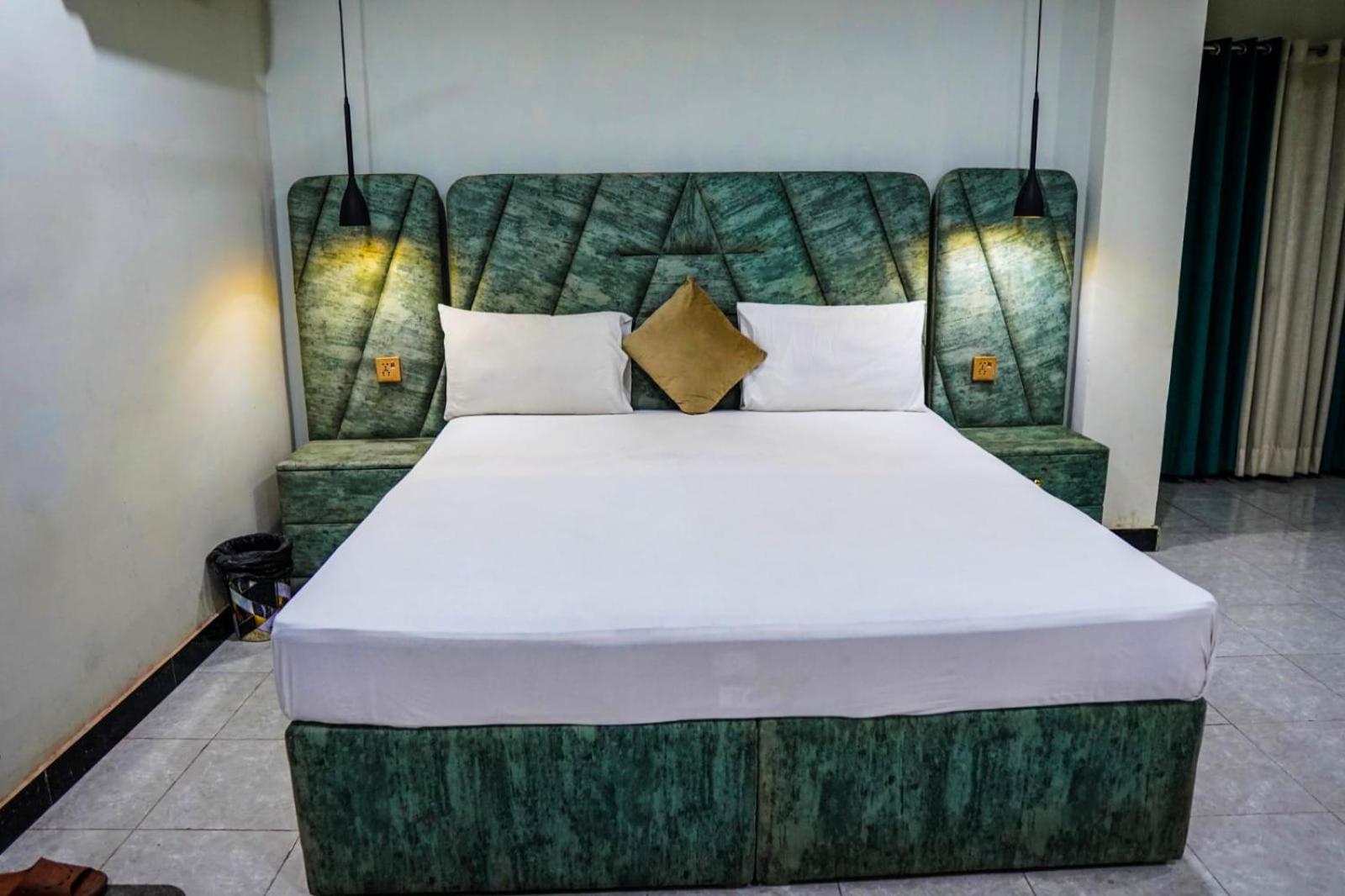 Executive Suite photo 1