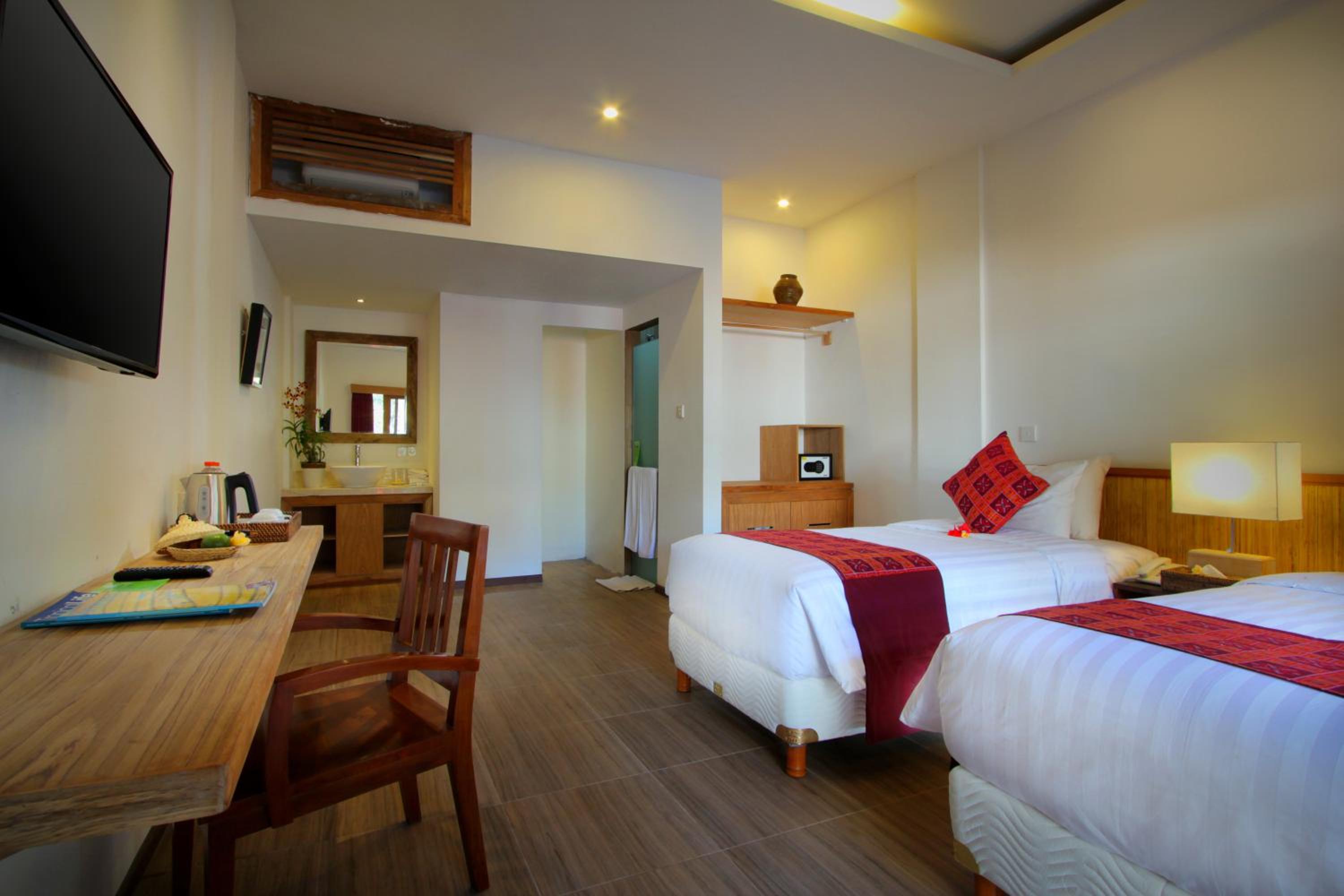 Standard Suite - Photo 1