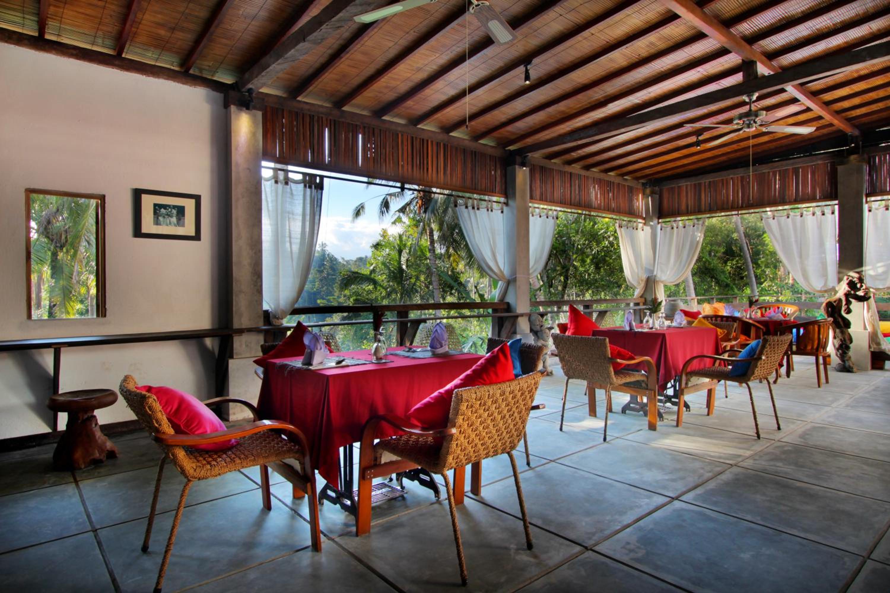 Standard Suite - Photo 32