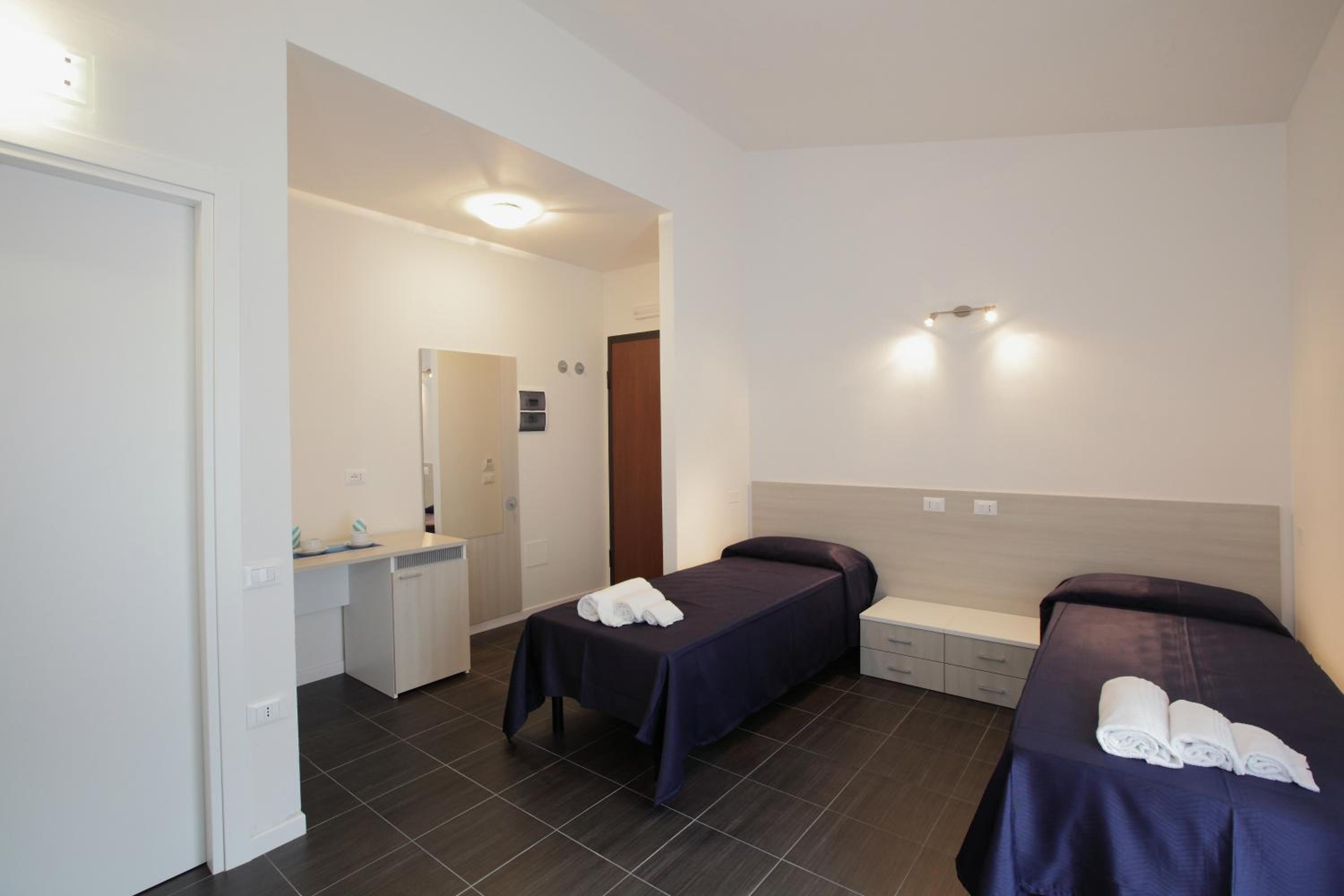 Double or Twin Room photo 1